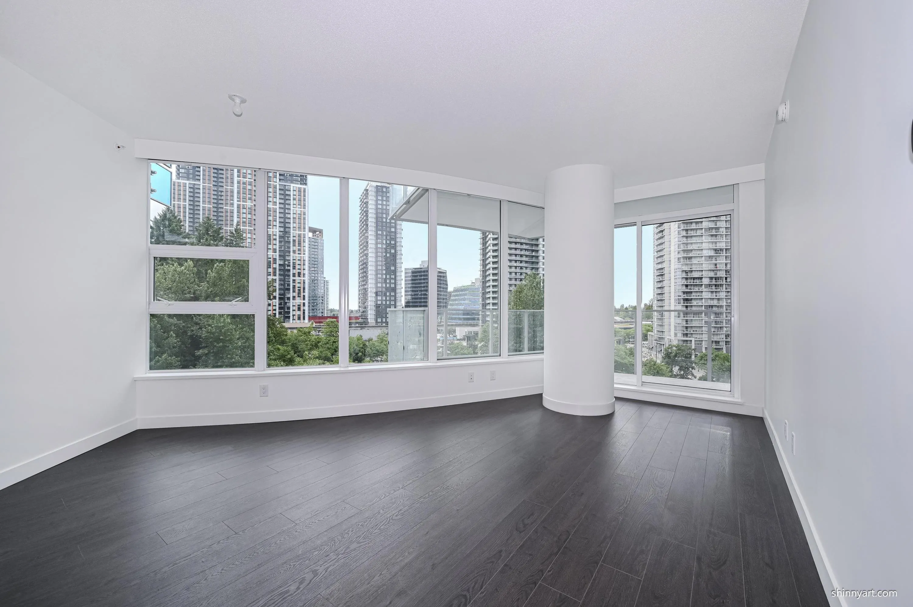 708 13768 100 Avenue