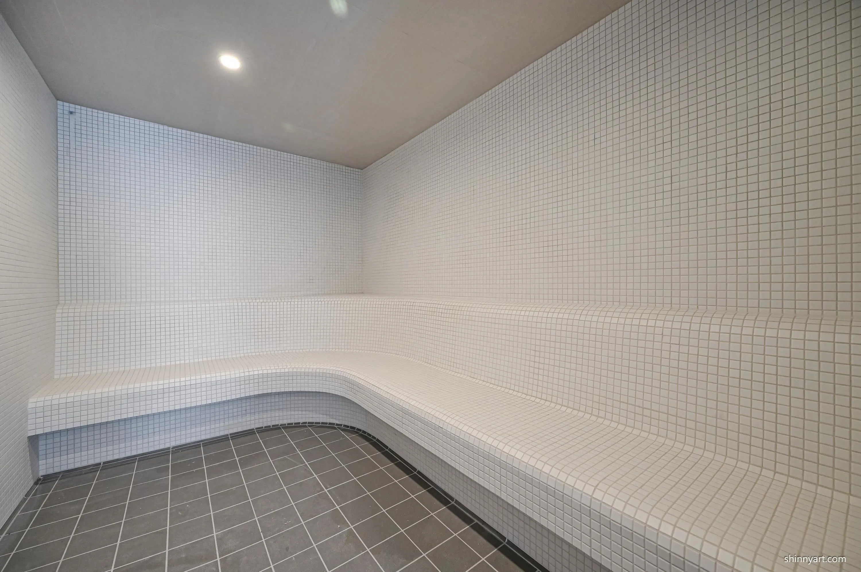 708 13768 100 Avenue