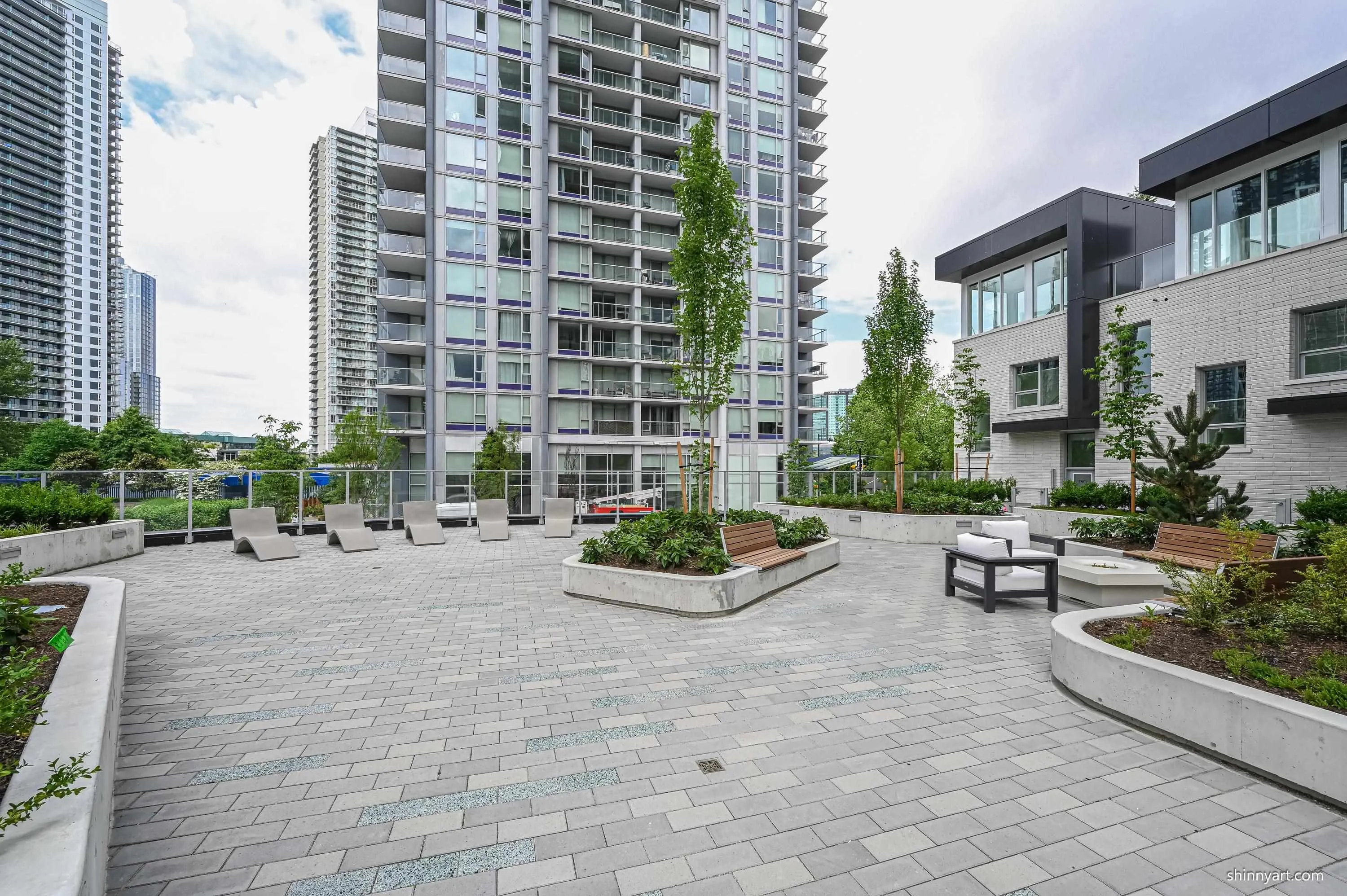 708 13768 100 Avenue