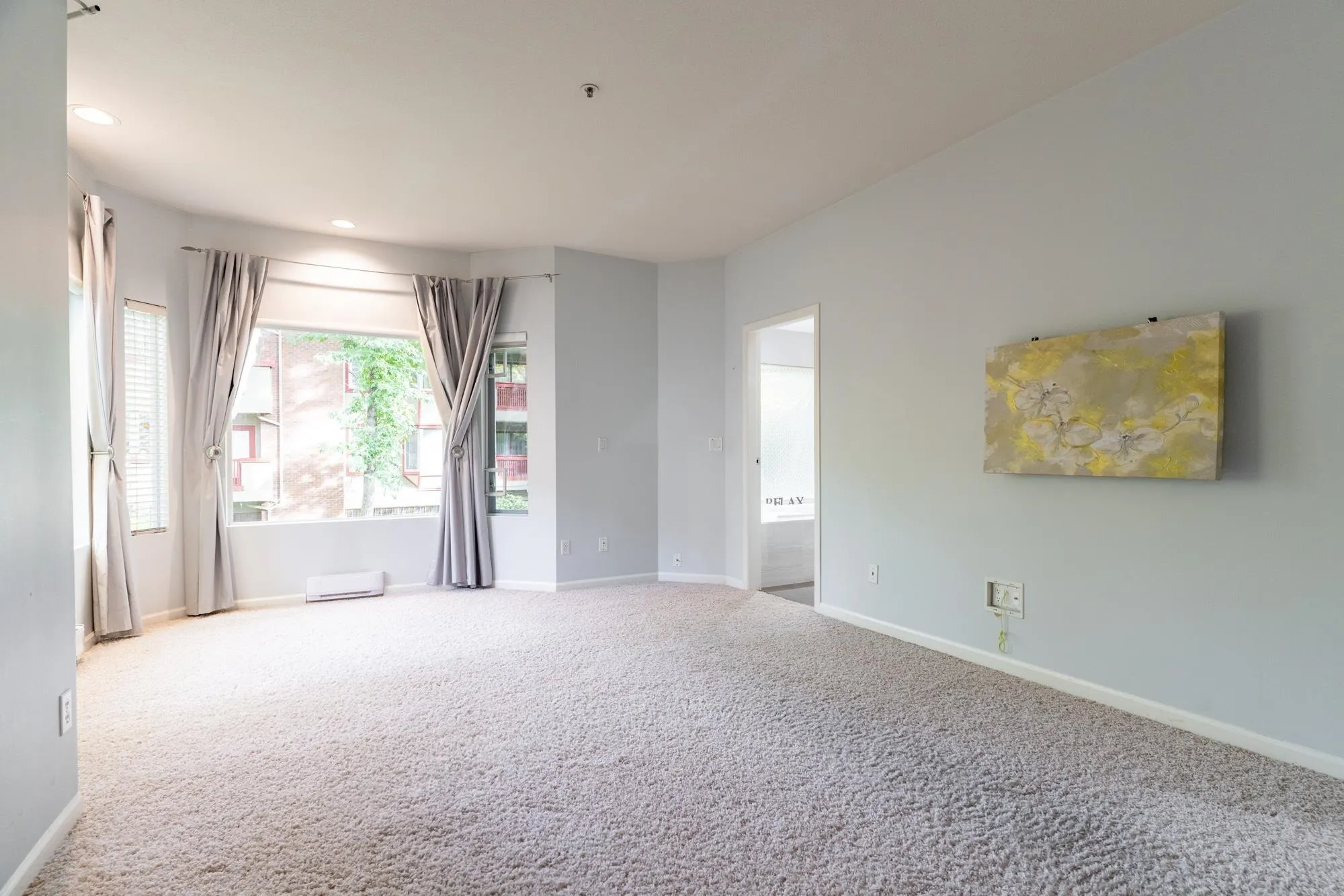 112 7600 Moffatt Road