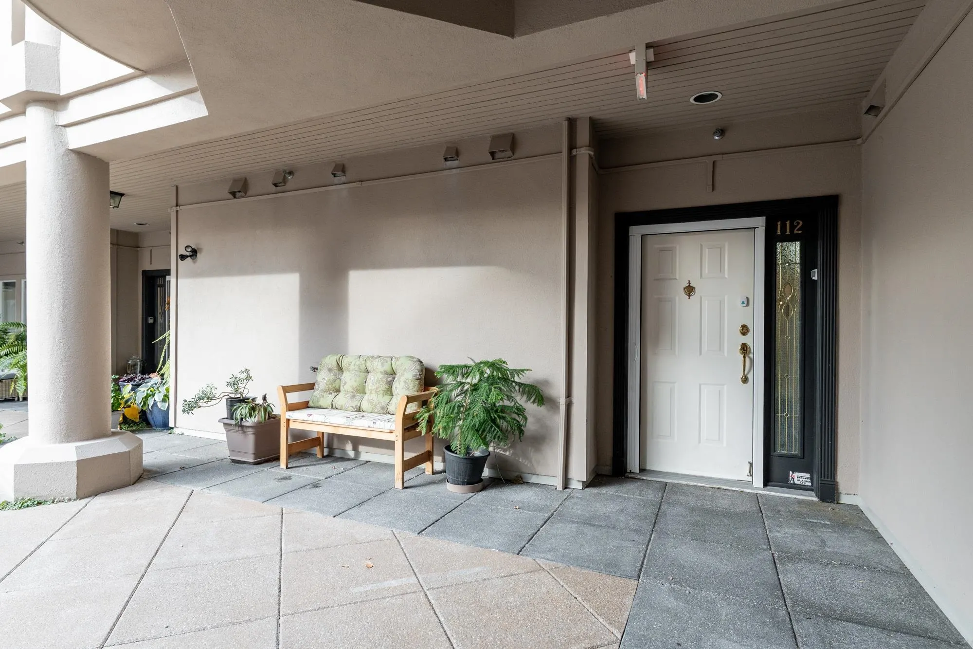 112 7600 Moffatt Road