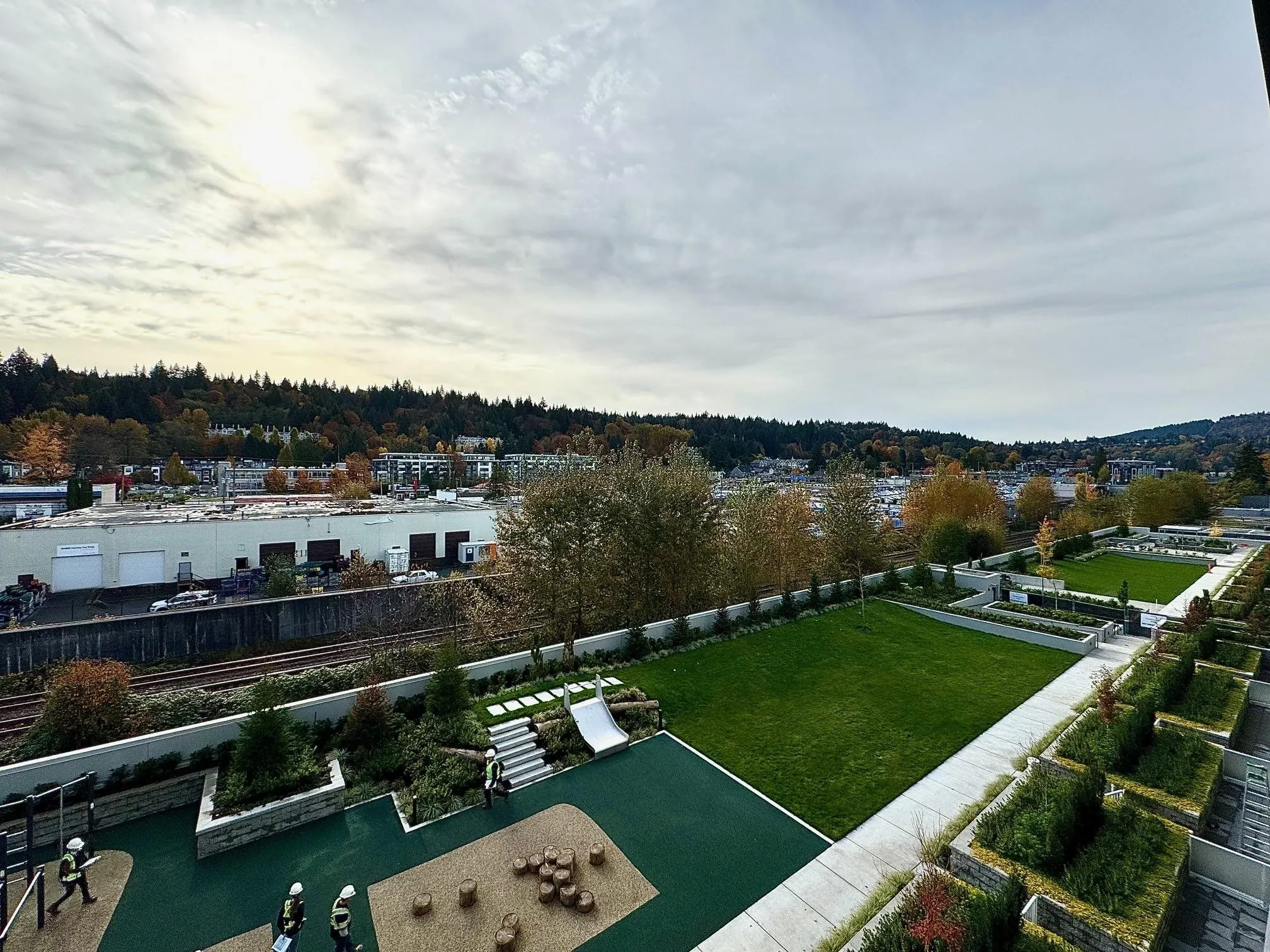 504 3075 Murray Street