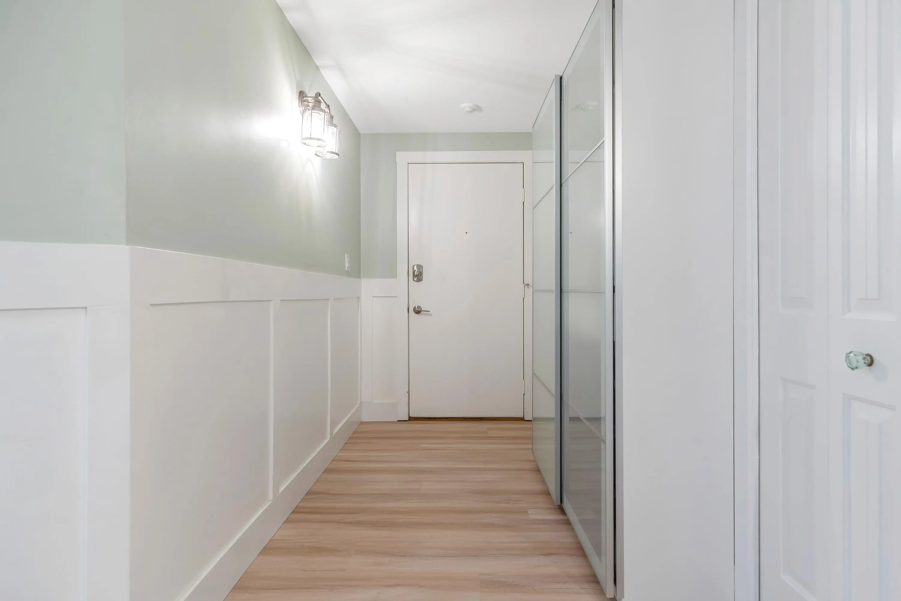 402 1480 Foster Street