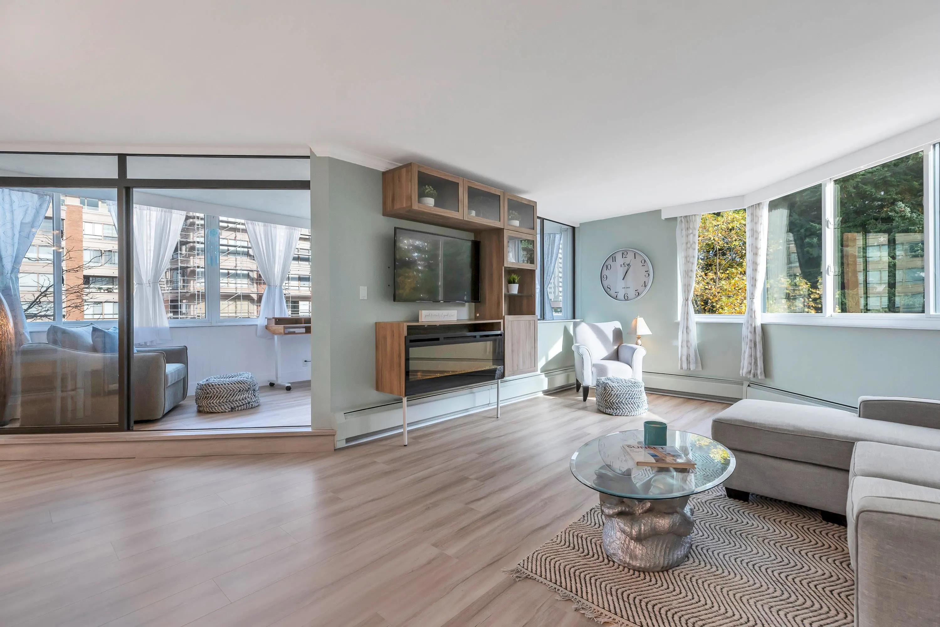 402 1480 Foster Street