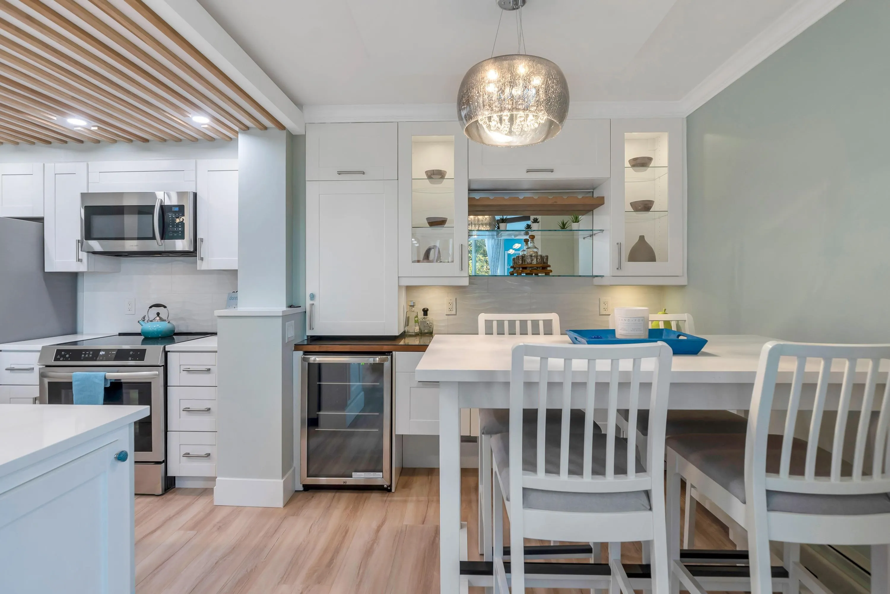 402 1480 Foster Street