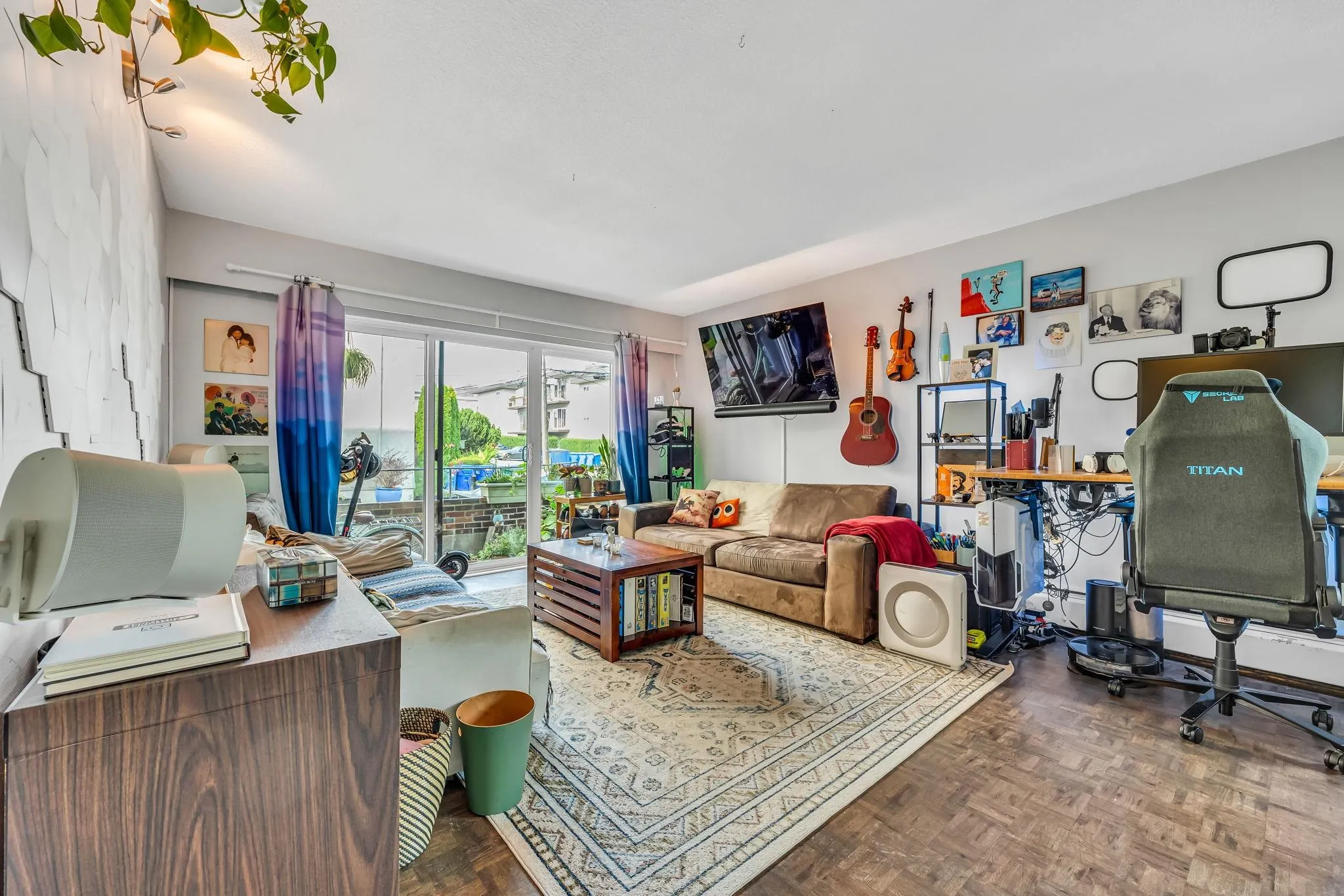 207 2025 W 2nd Avenue