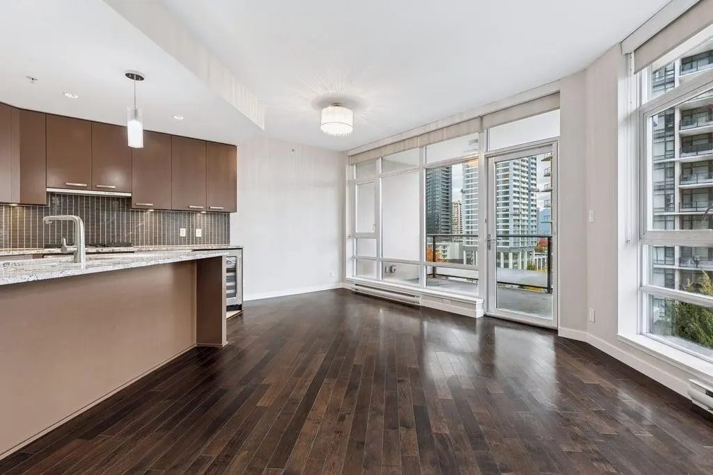 805 6188 Wilson Avenue