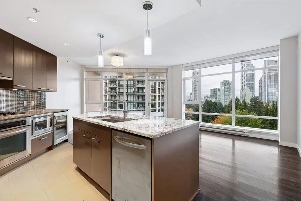 805 6188 Wilson Avenue