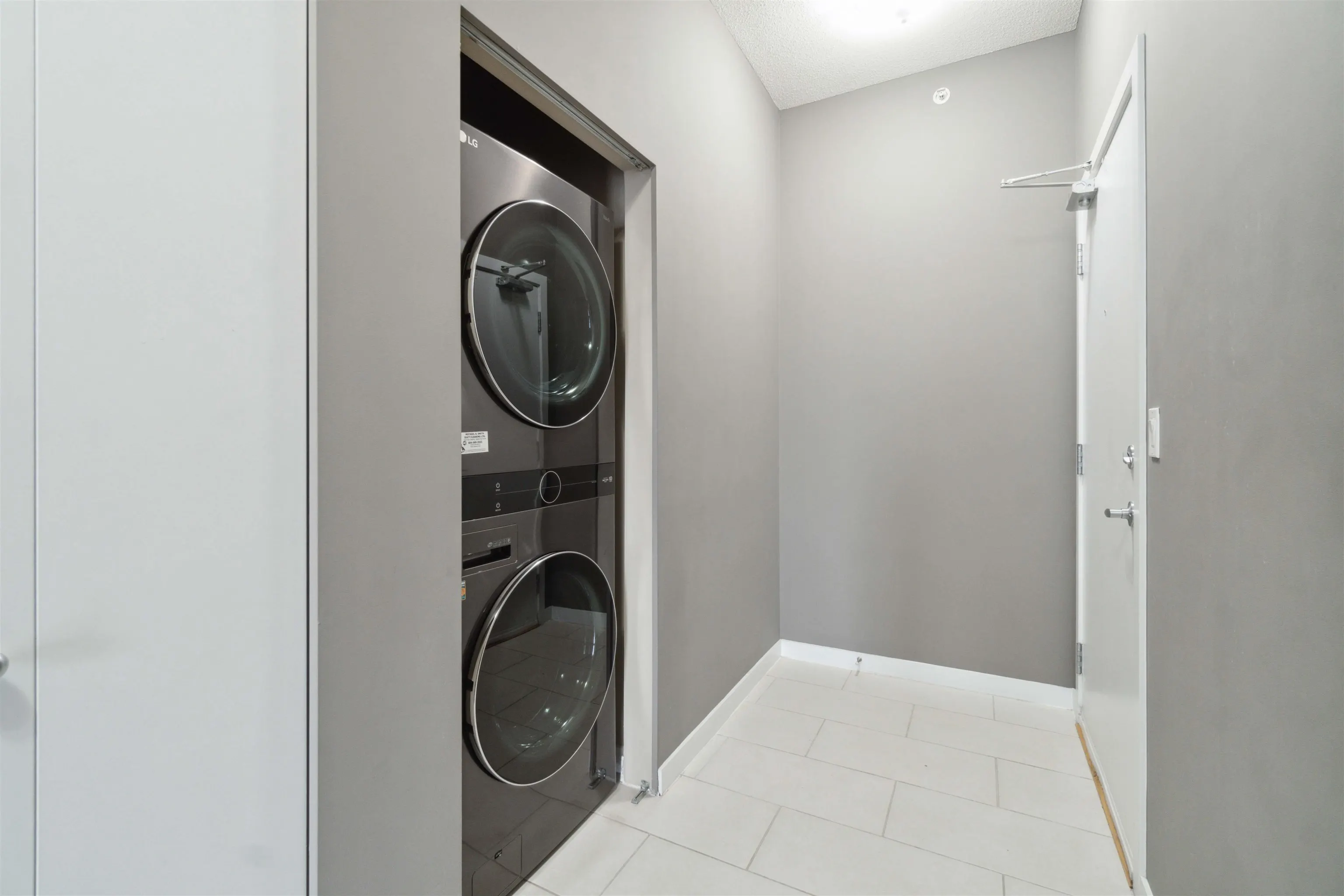 1904 39 Sixth Street