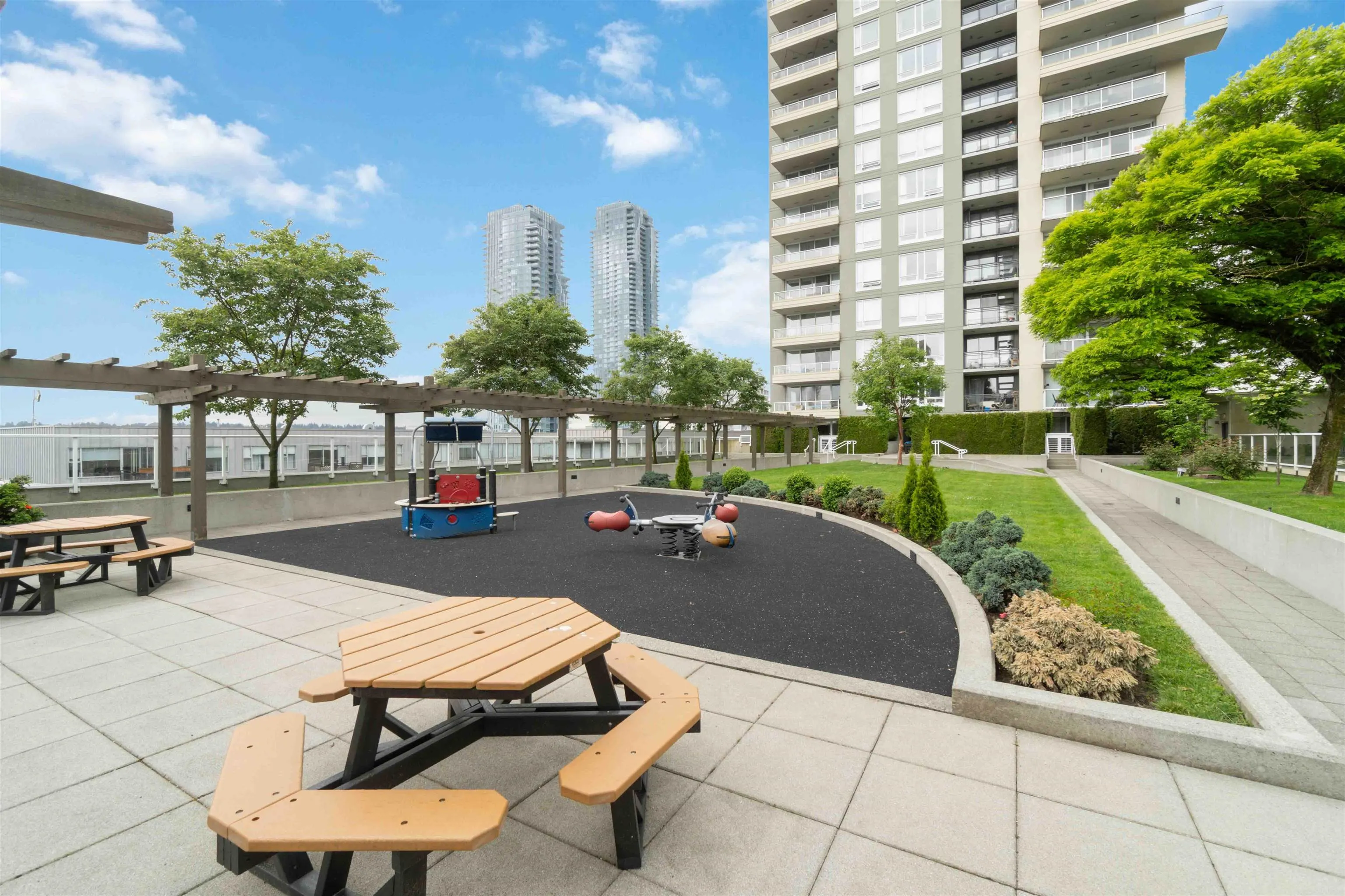 1904 39 Sixth Street