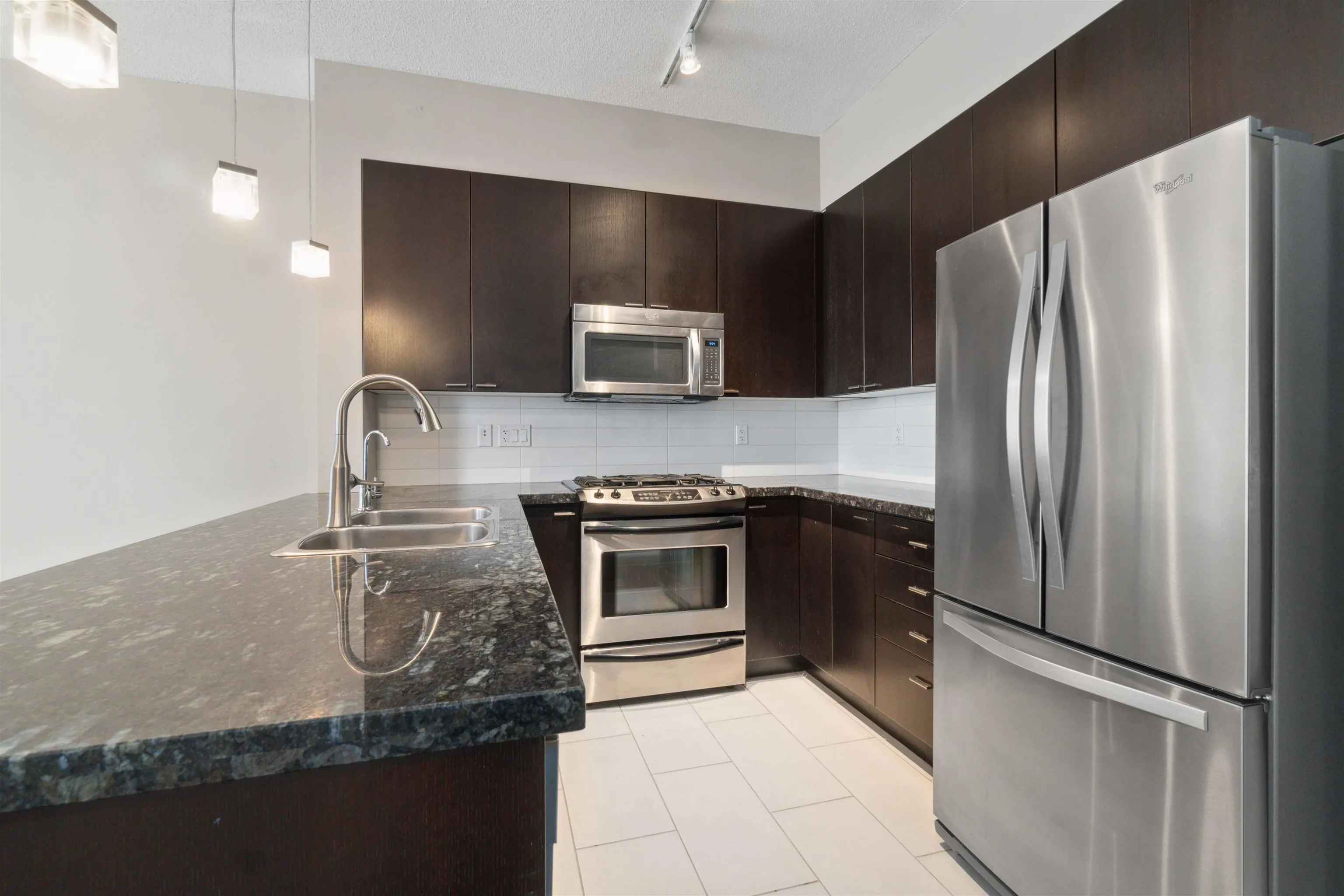 1904 39 Sixth Street