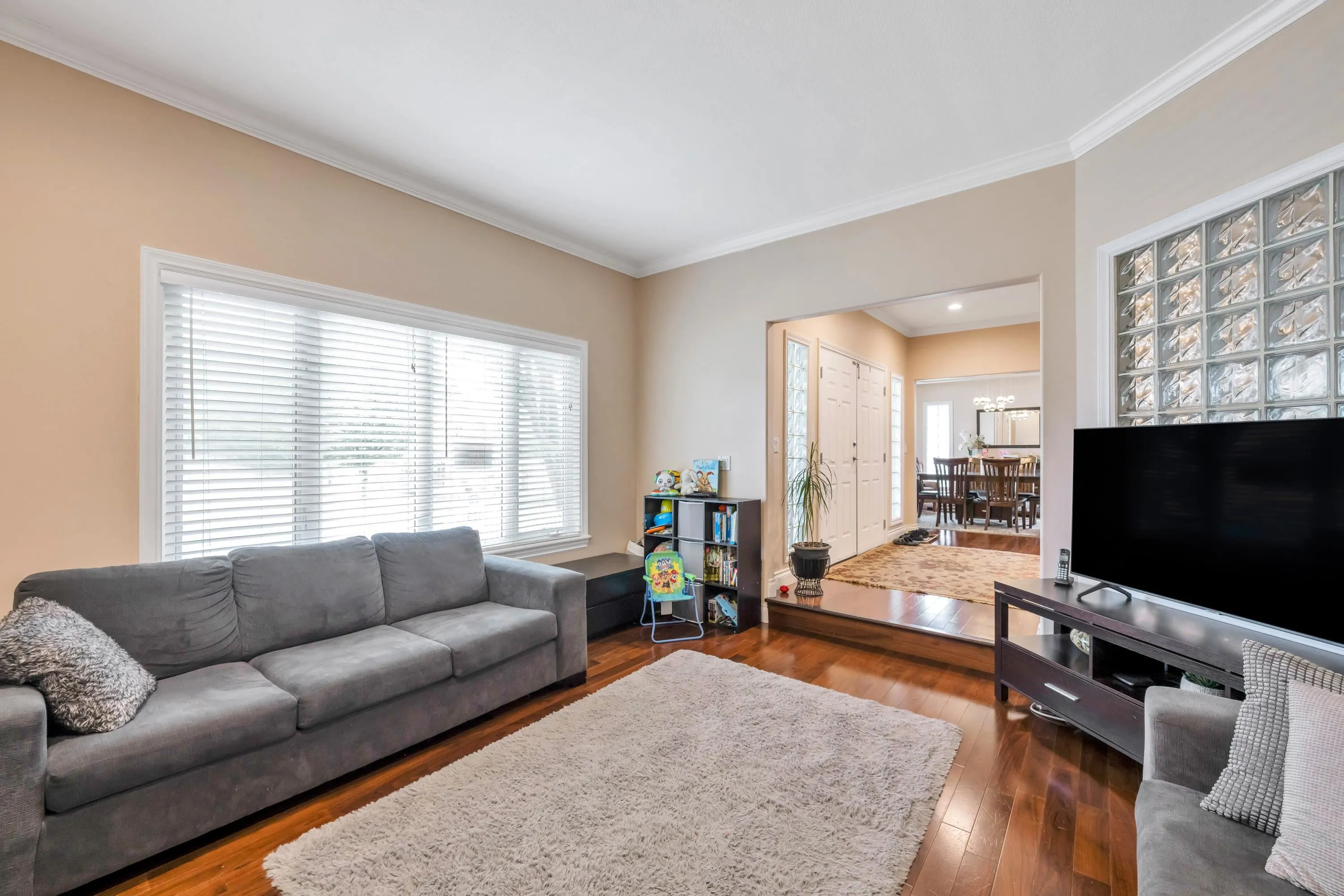 6271 Arlington Street