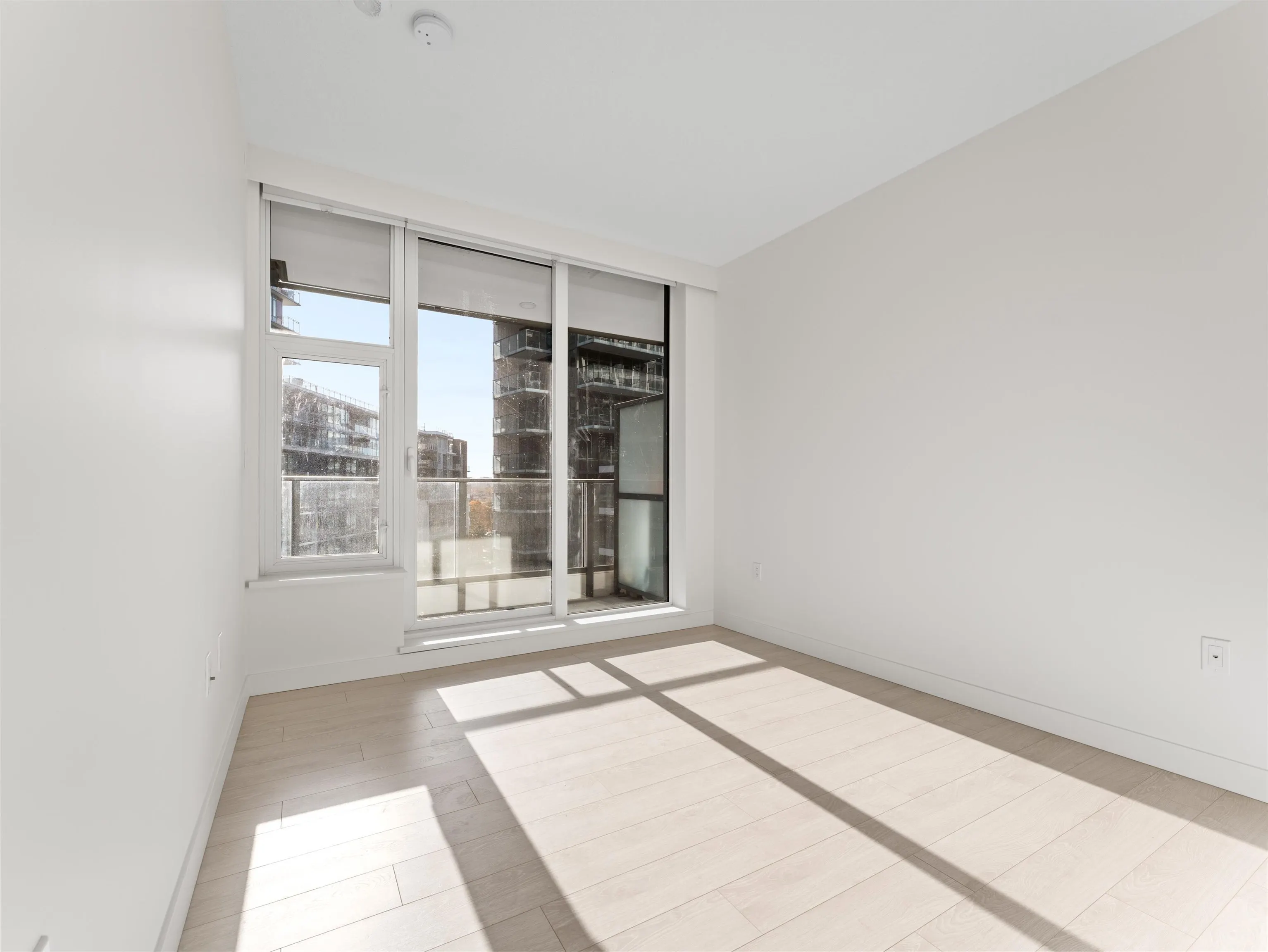 581 8671 Hazelbridge Way