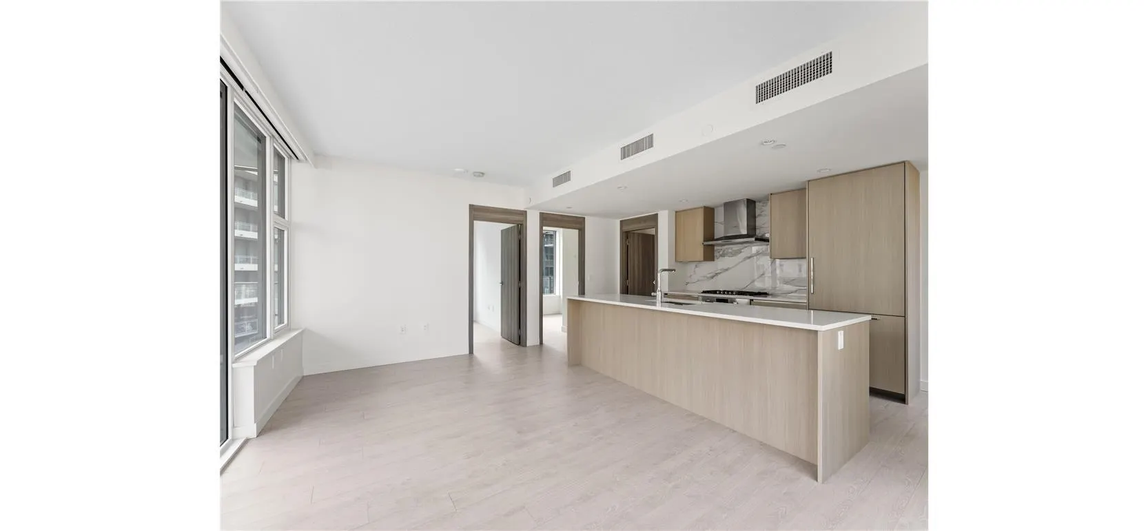 581 8671 Hazelbridge Way