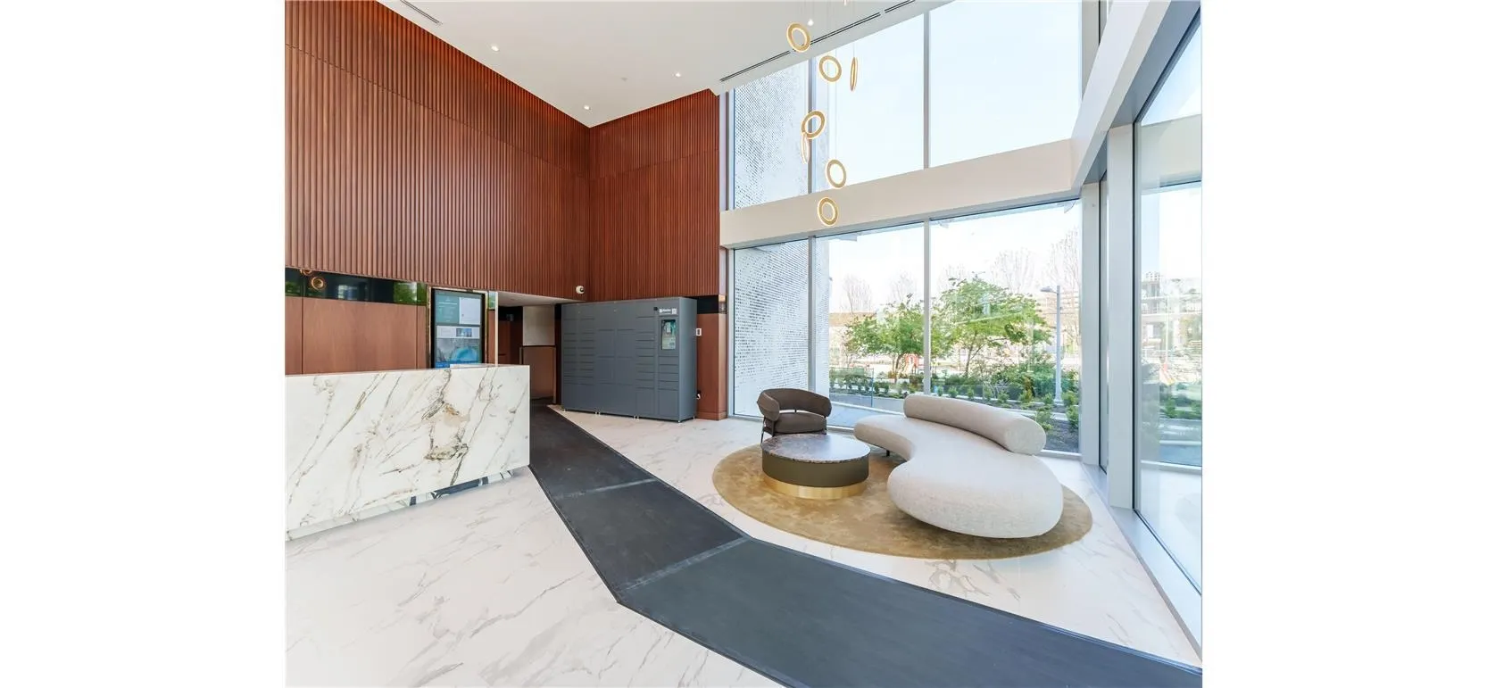 581 8671 Hazelbridge Way