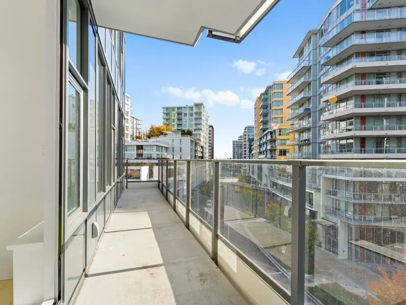 581 8671 Hazelbridge Way