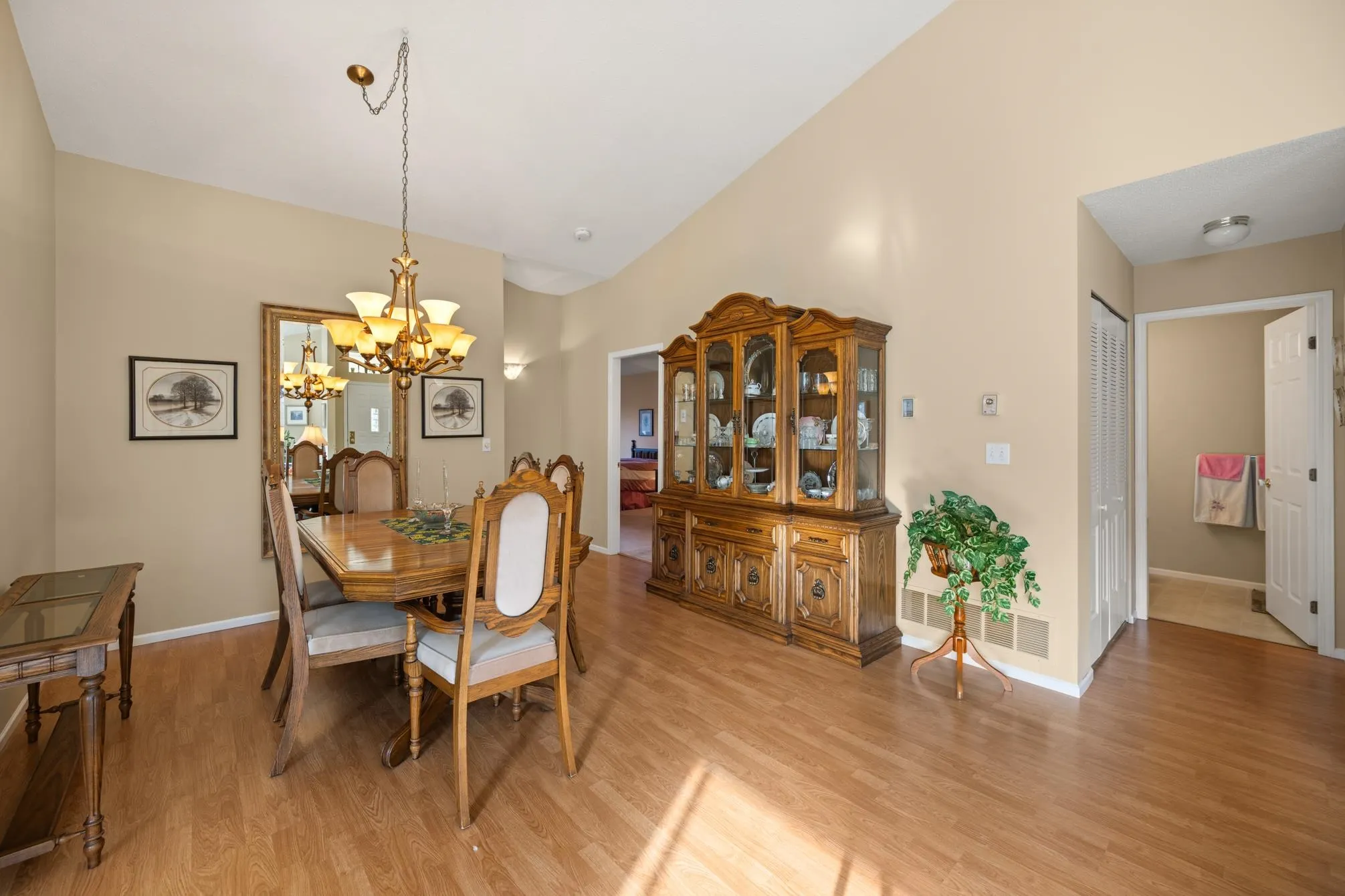 79 9012 Walnut Grove Drive