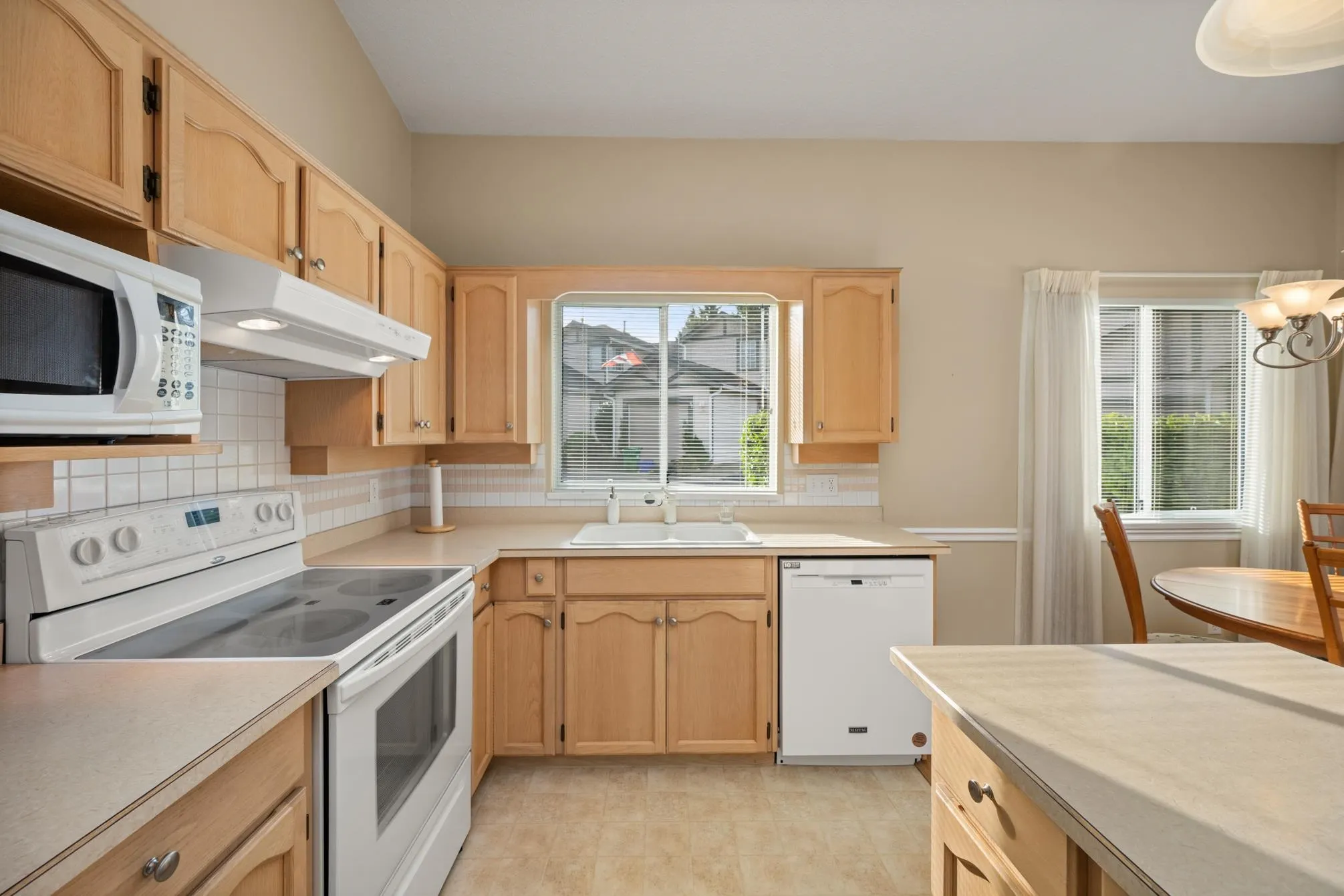 79 9012 Walnut Grove Drive