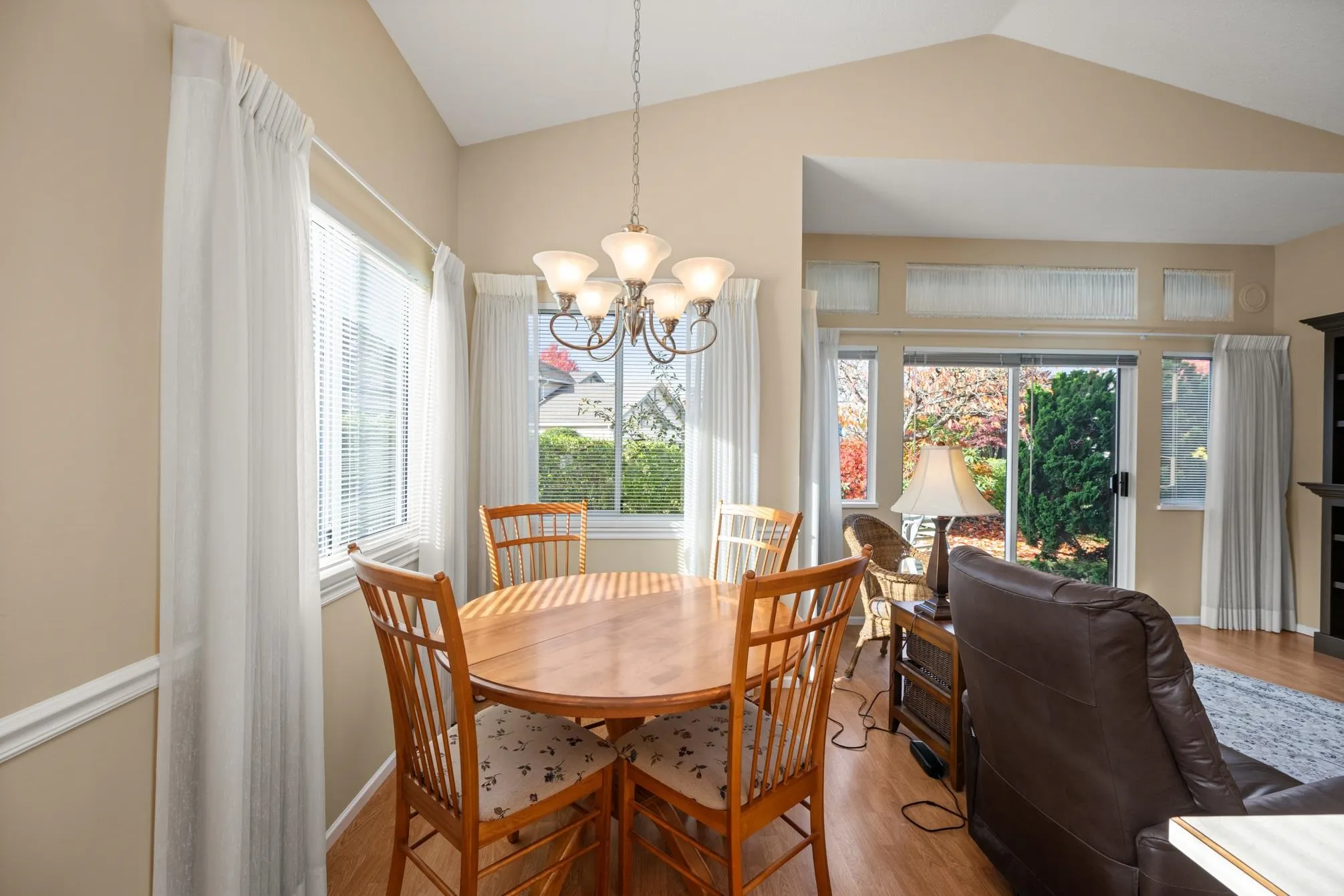 79 9012 Walnut Grove Drive