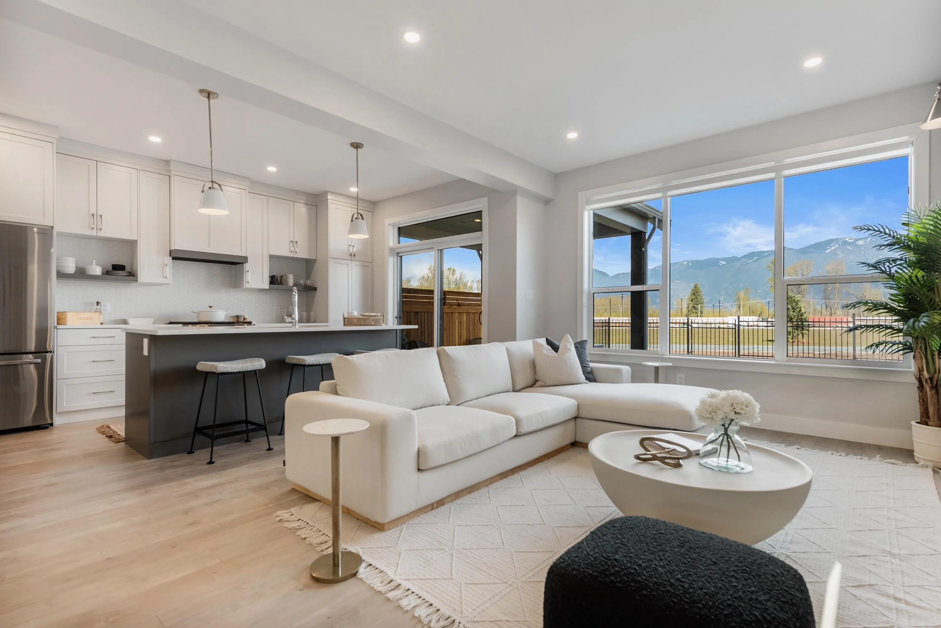 45416 Willowstream Road