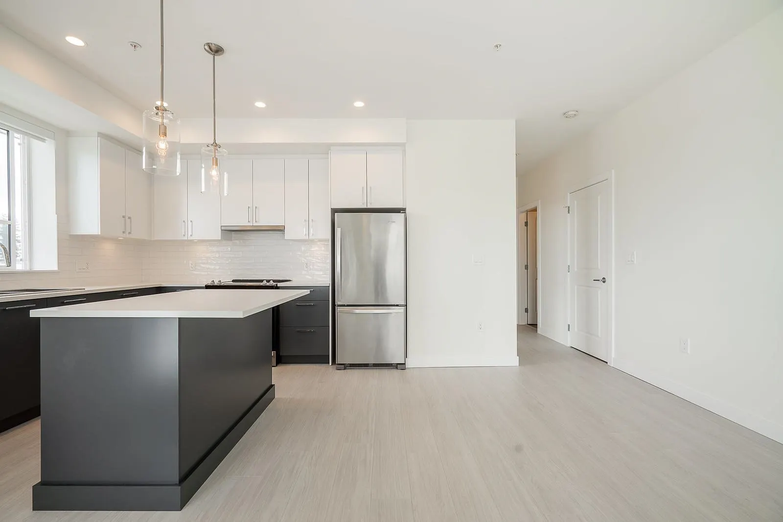 B502 20834 80 Avenue