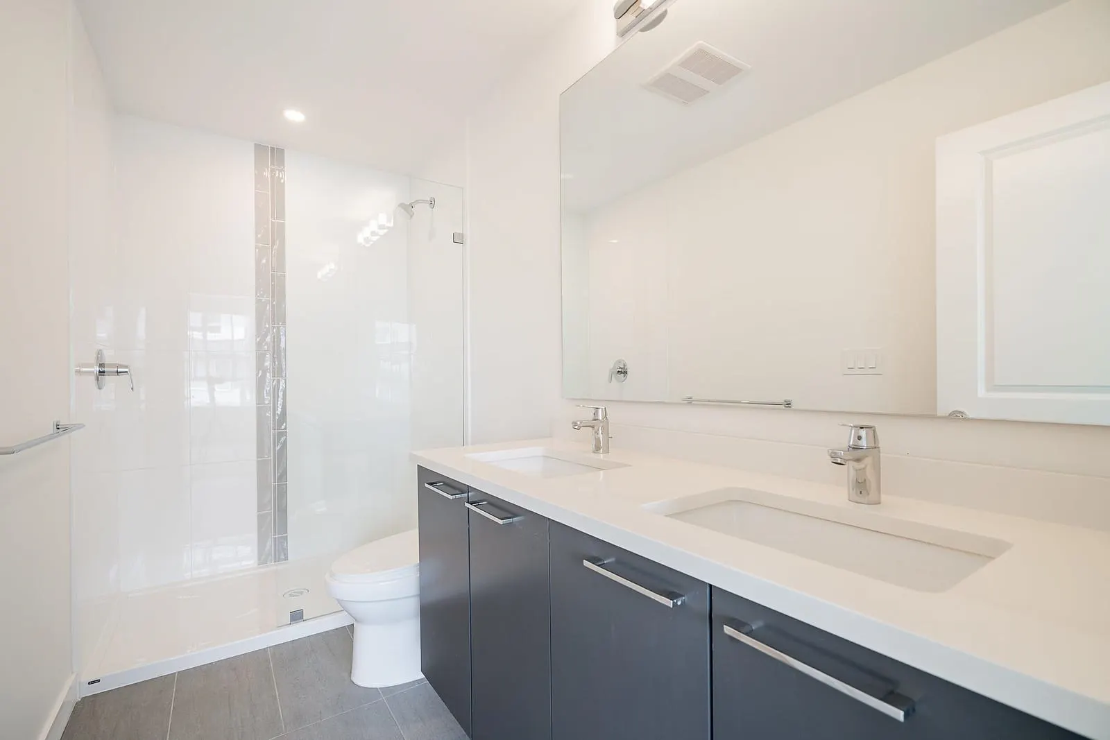 B502 20834 80 Avenue