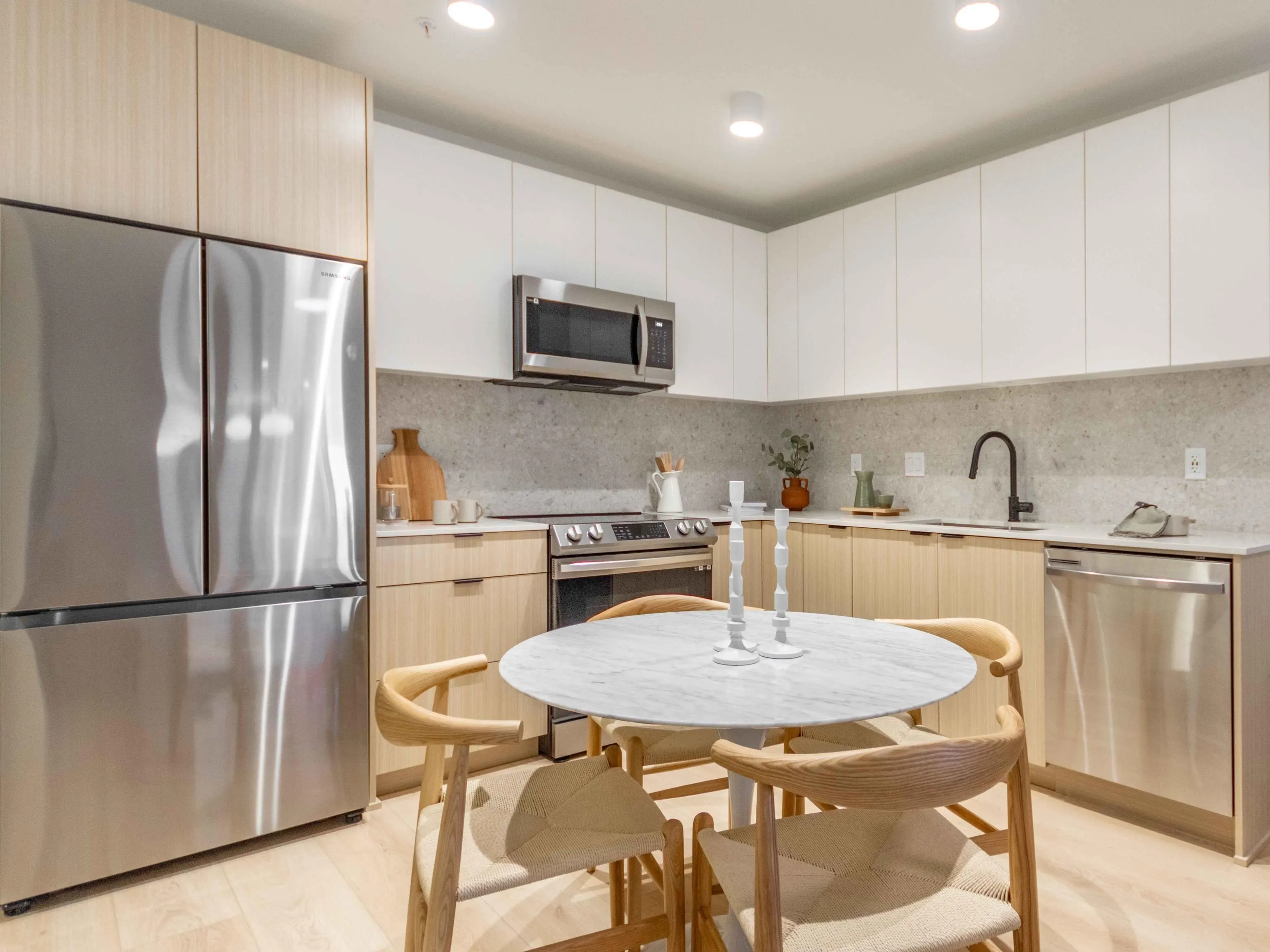 201 13455 94a Avenue