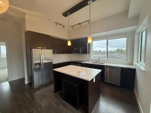 503 2362 Whyte Avenue