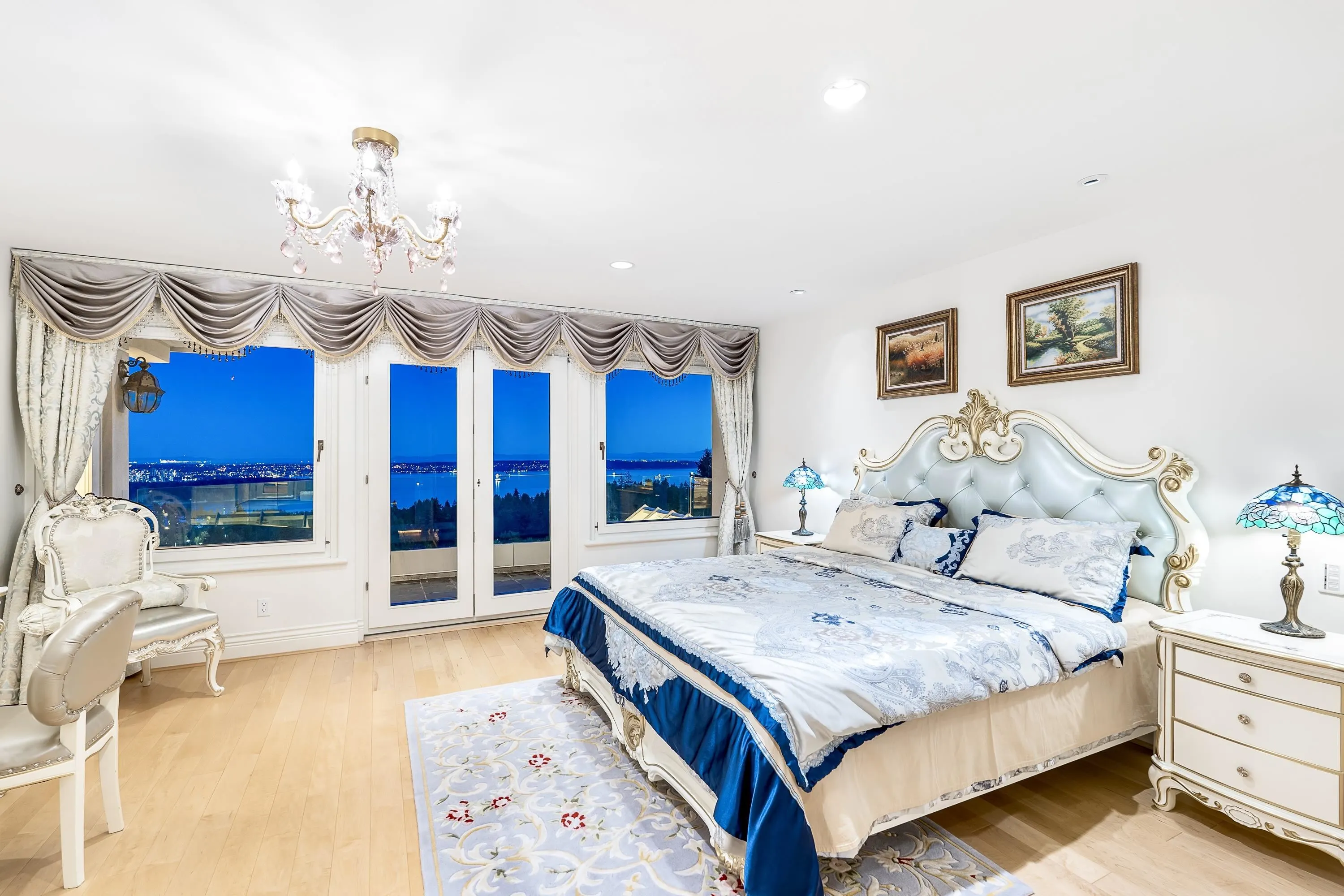 965 King Georges Way