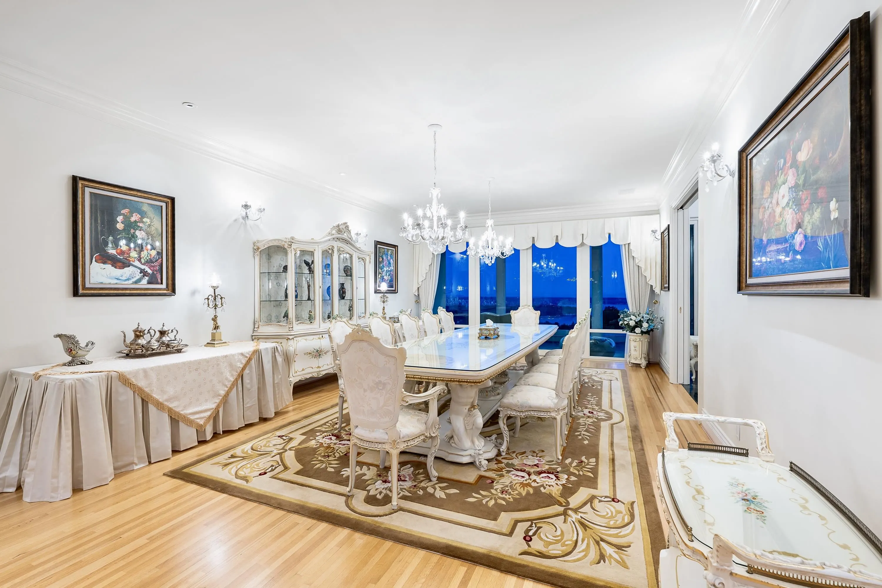 965 King Georges Way