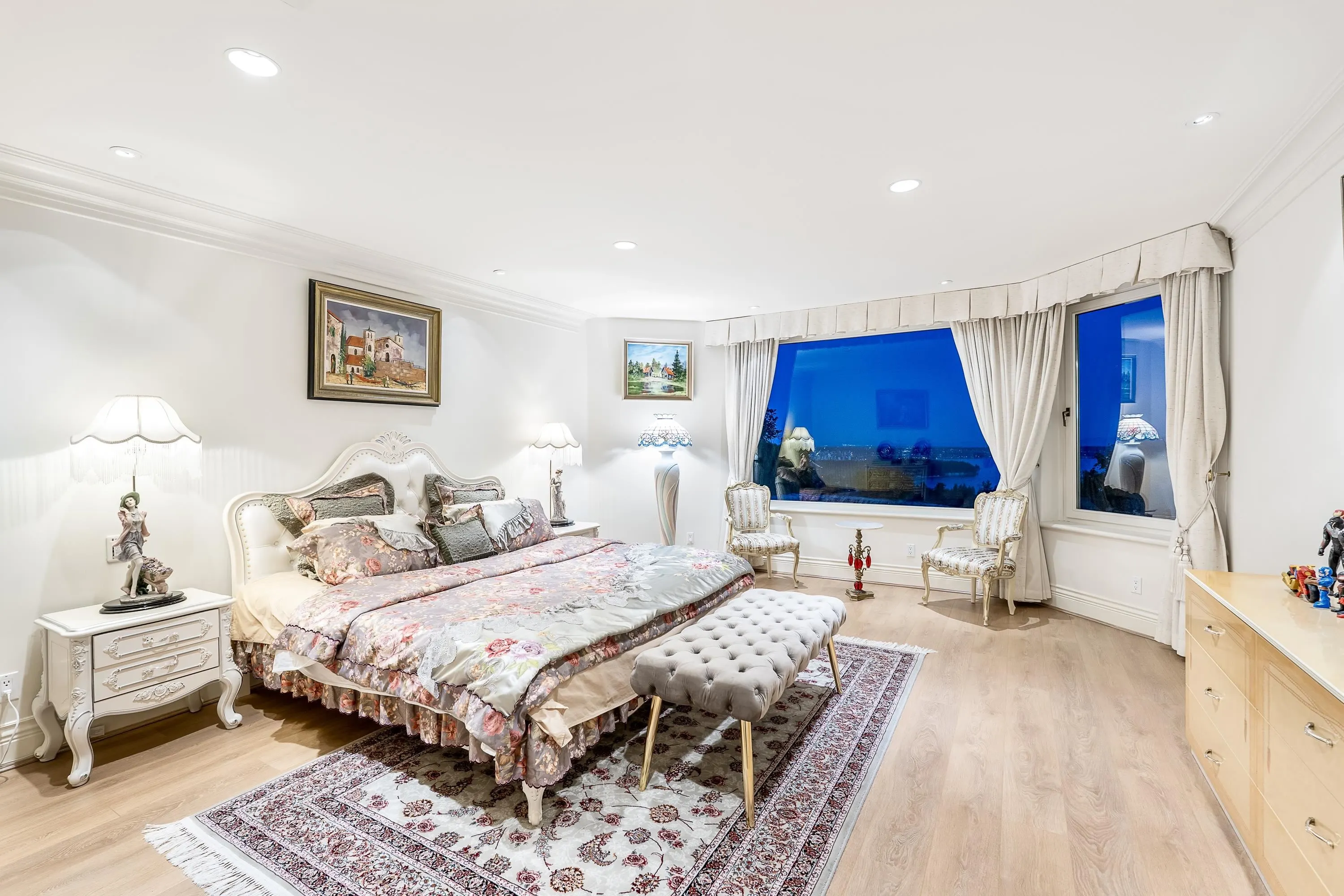 965 King Georges Way