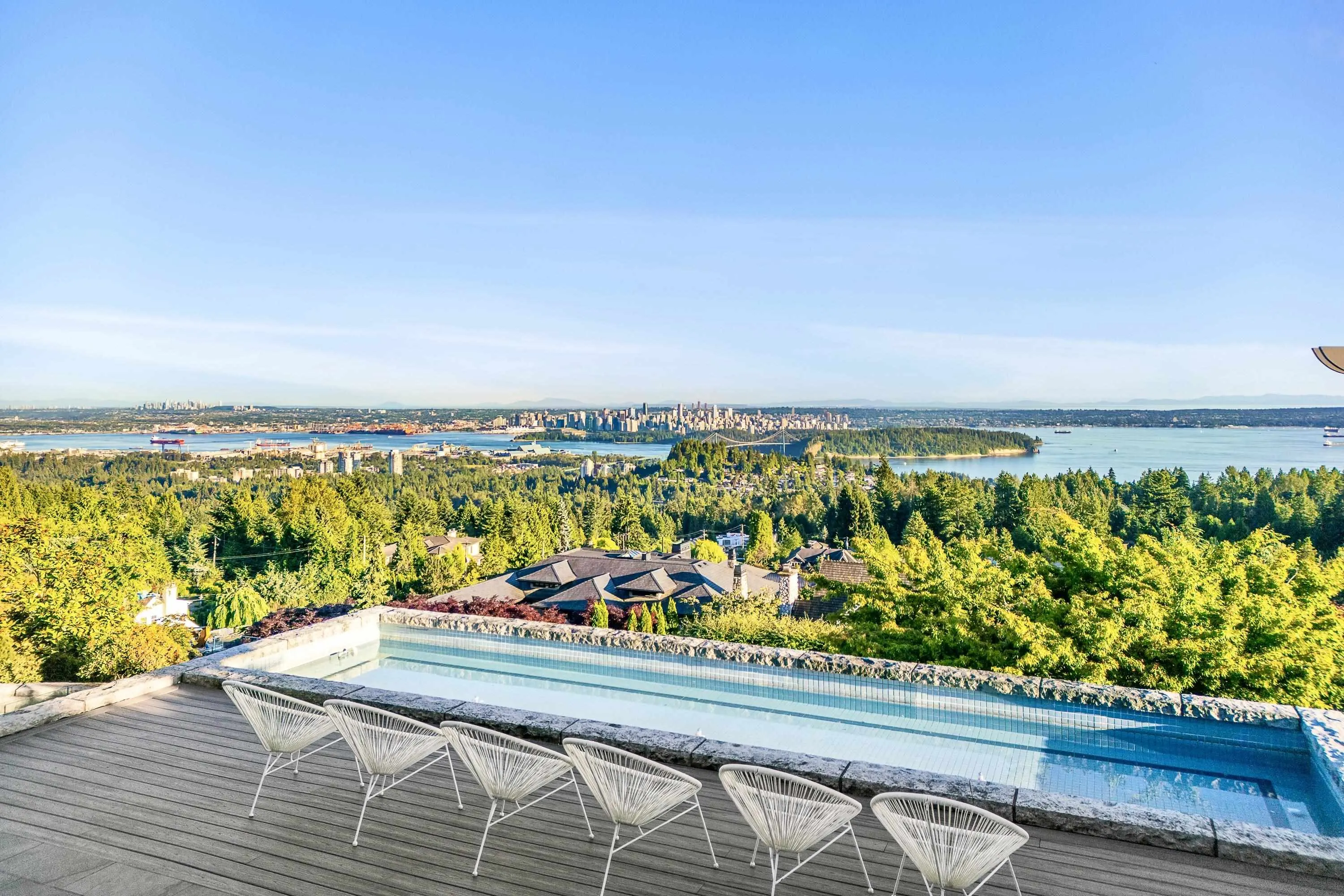 965 King Georges Way