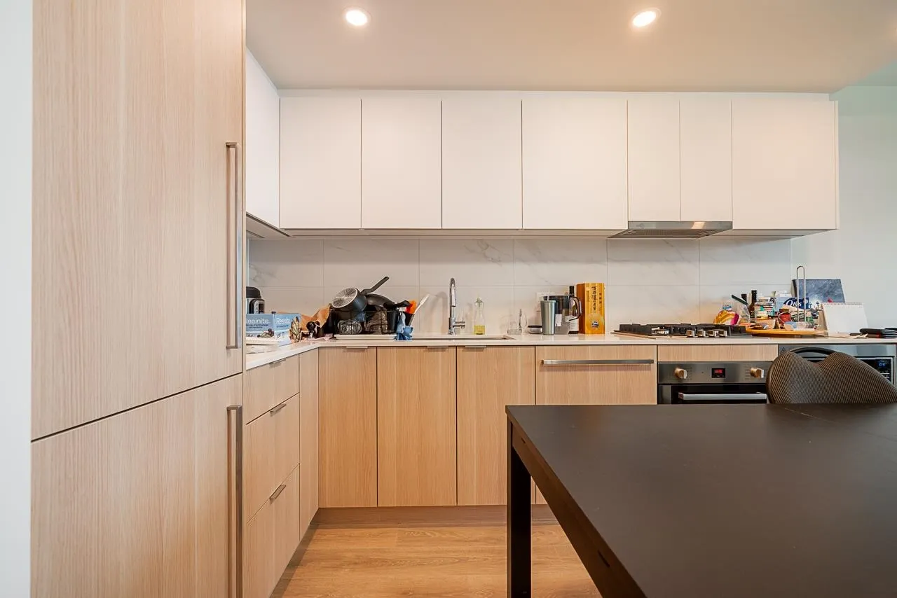 1306 308 Alderson Avenue