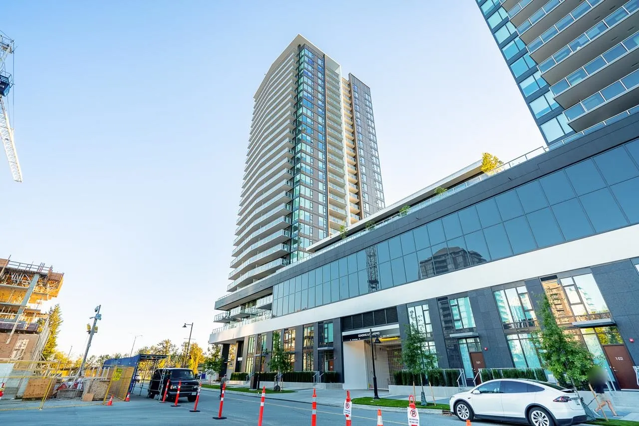 1306 308 Alderson Avenue