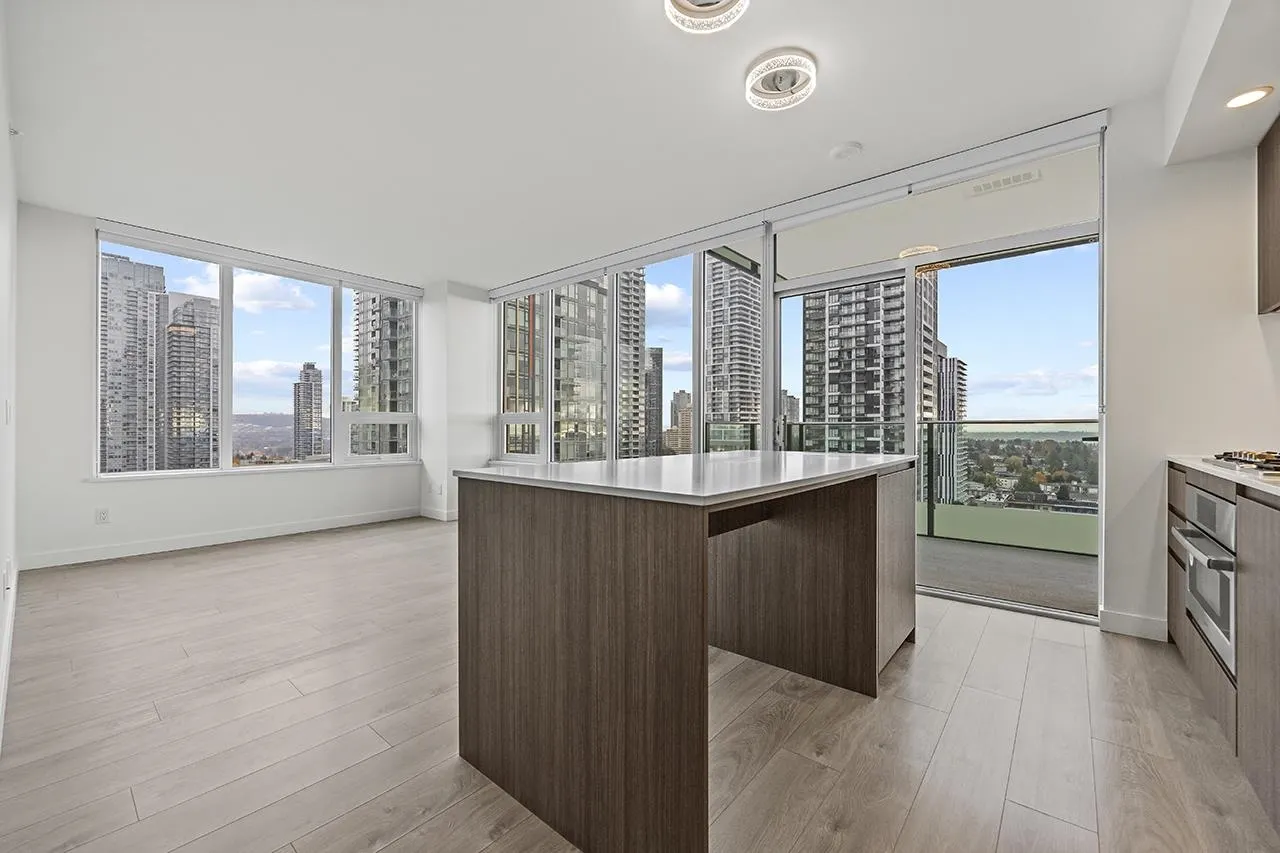 1902 6463 Silver Avenue