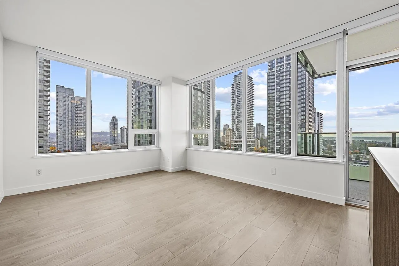 1902 6463 Silver Avenue