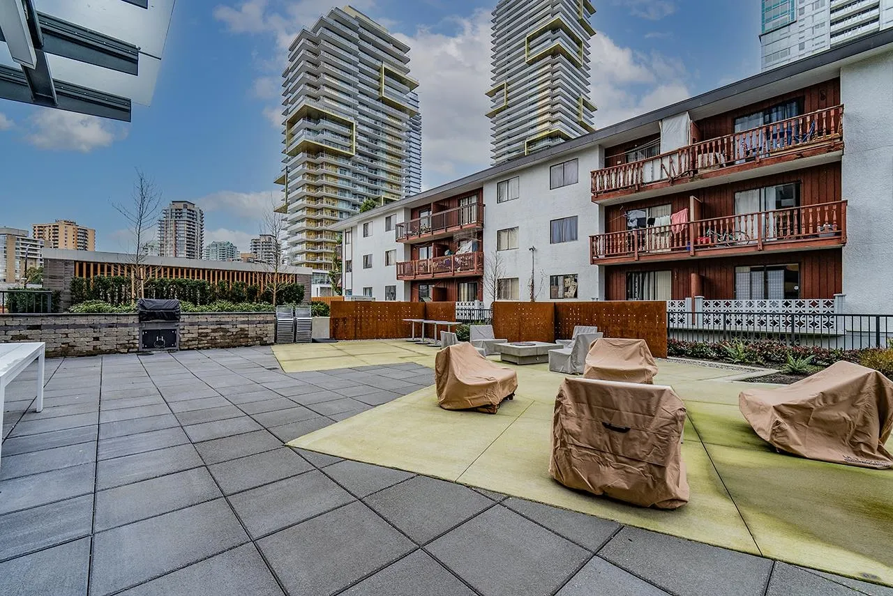 1902 6463 Silver Avenue