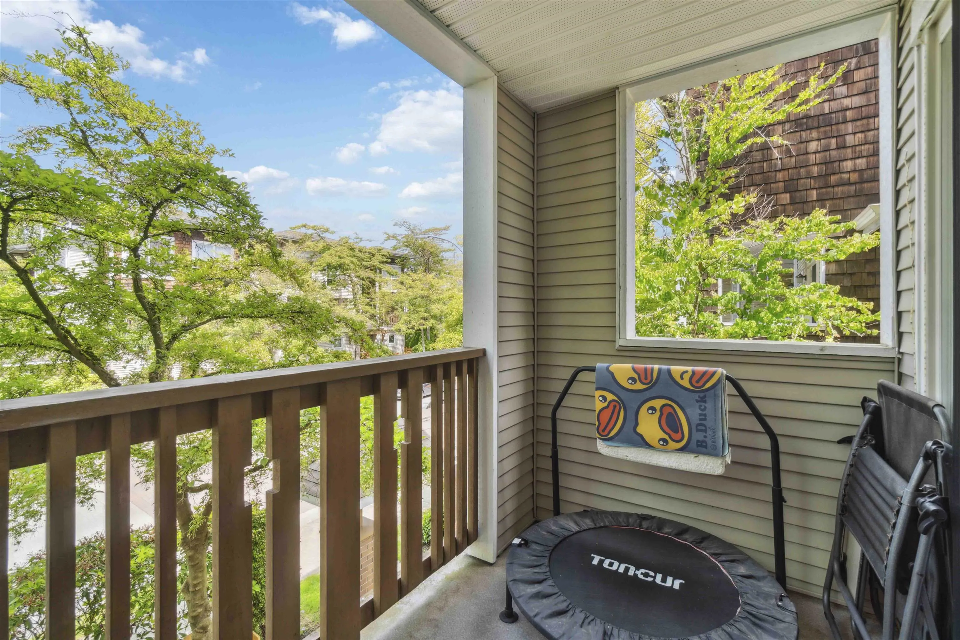 38 7111 Lynnwood Drive