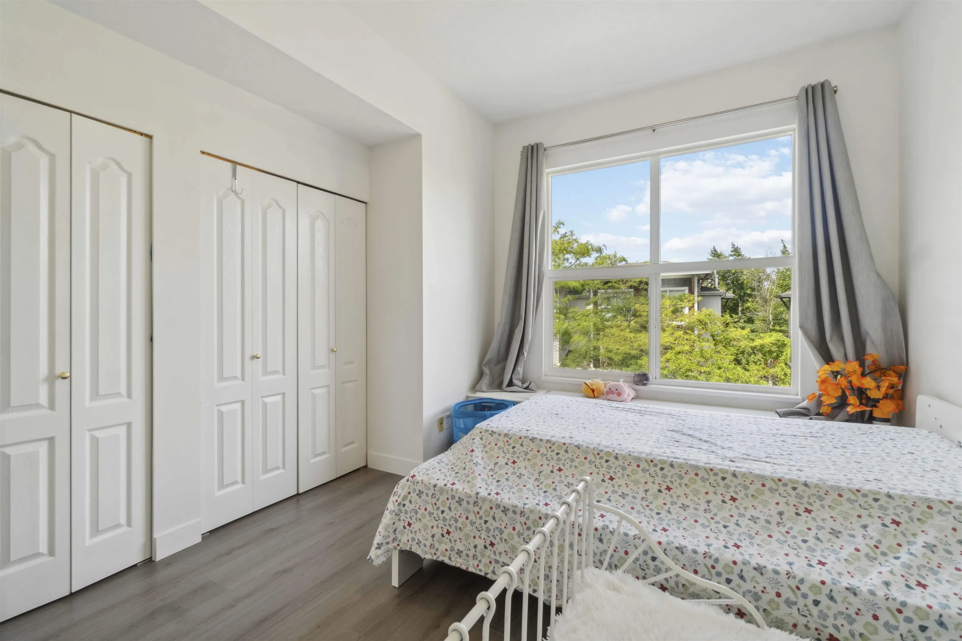 38 7111 Lynnwood Drive