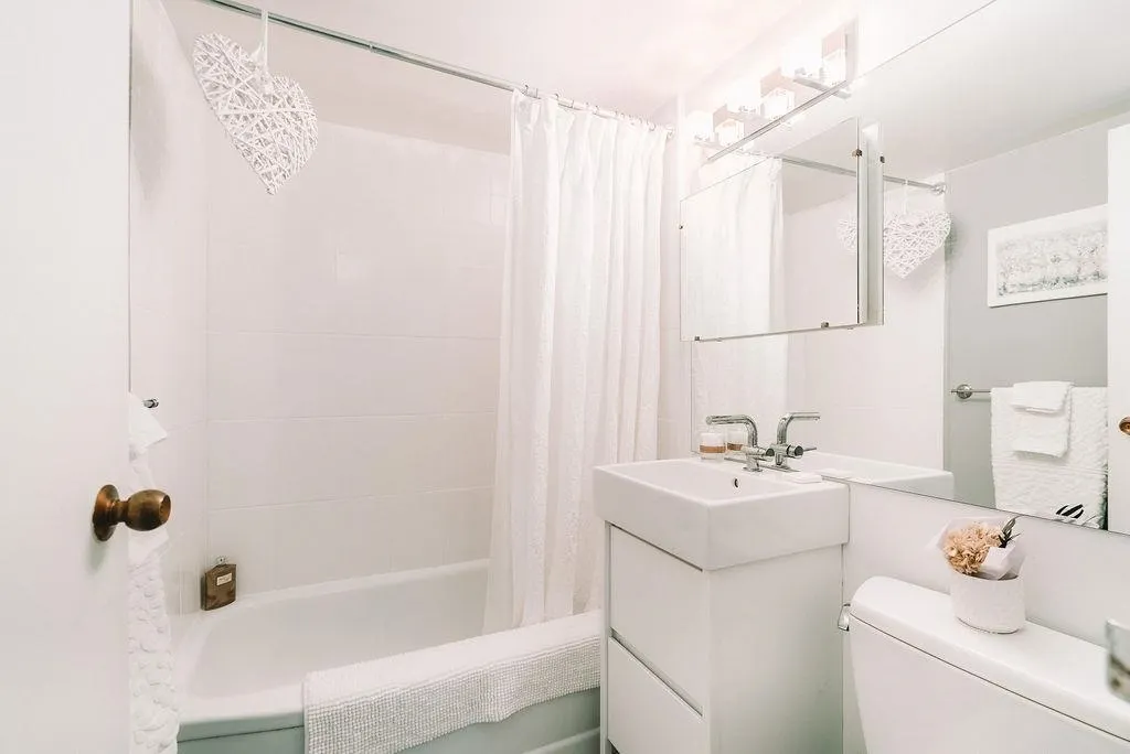 310 1445 Marpole Avenue