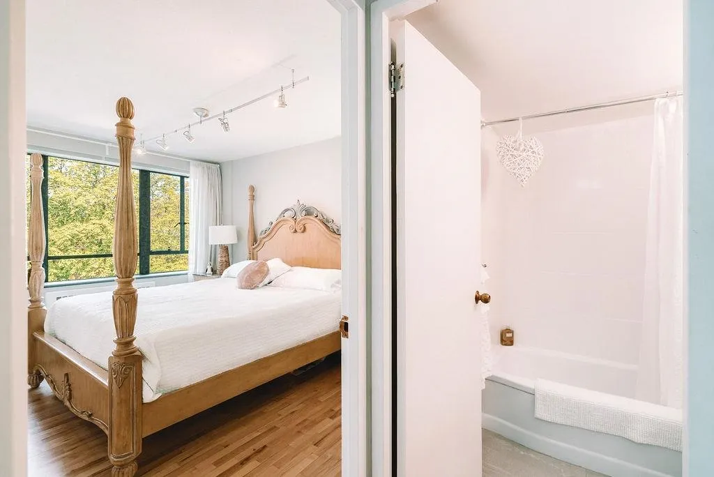 310 1445 Marpole Avenue