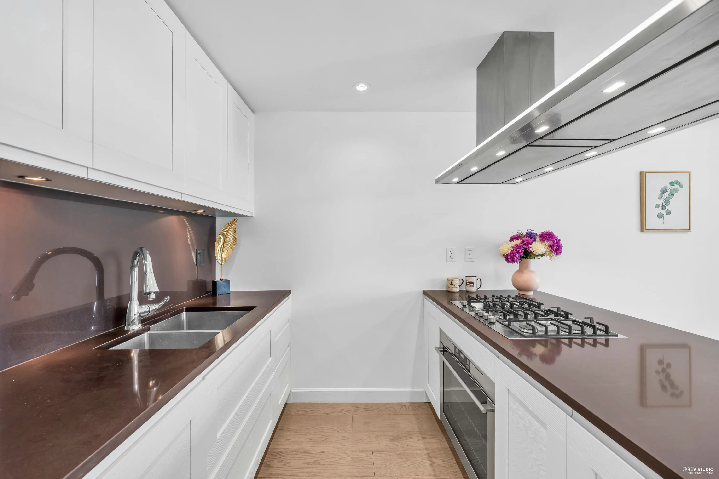 2303 3355 Binning Road