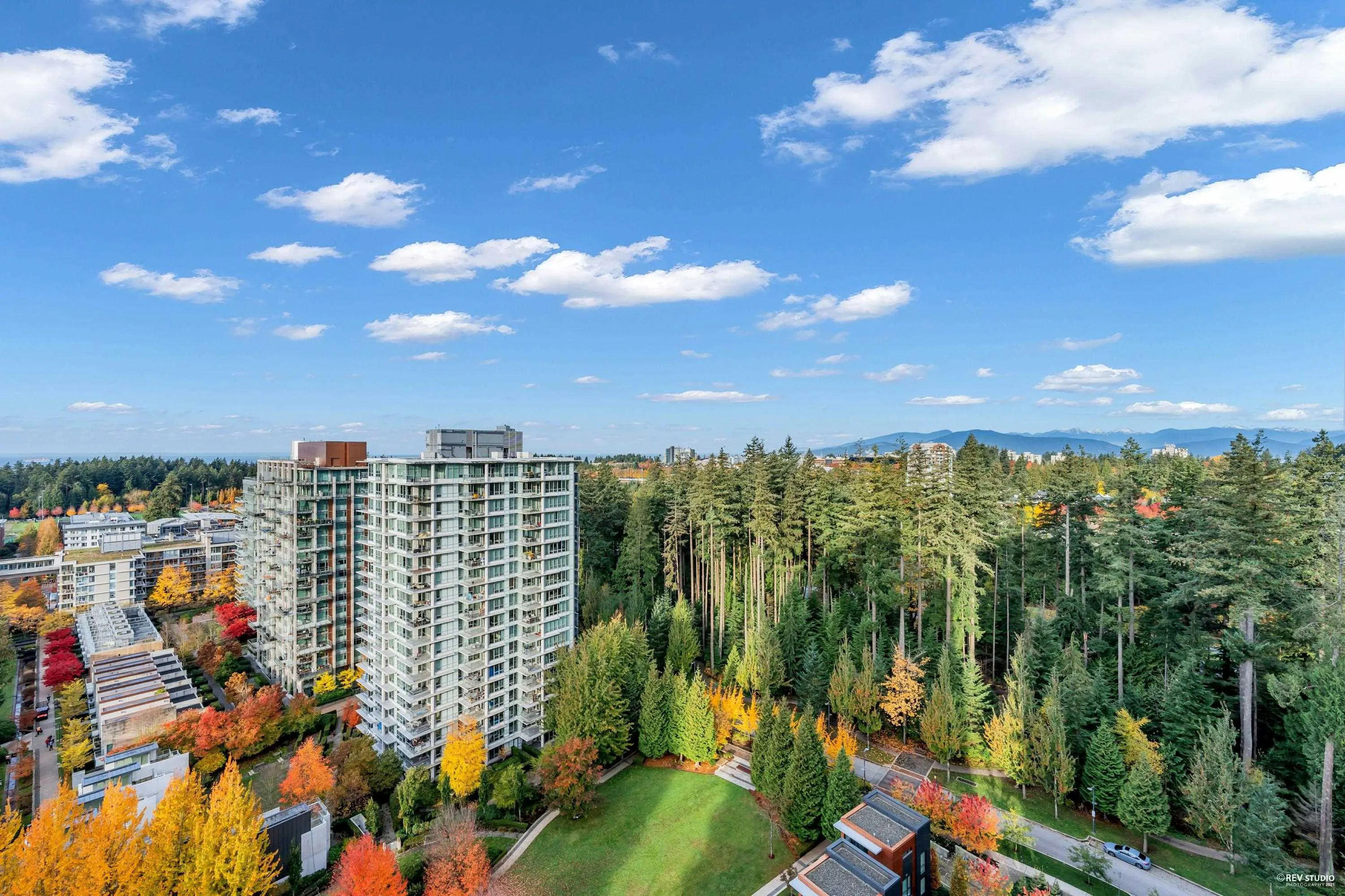 2303 3355 Binning Road