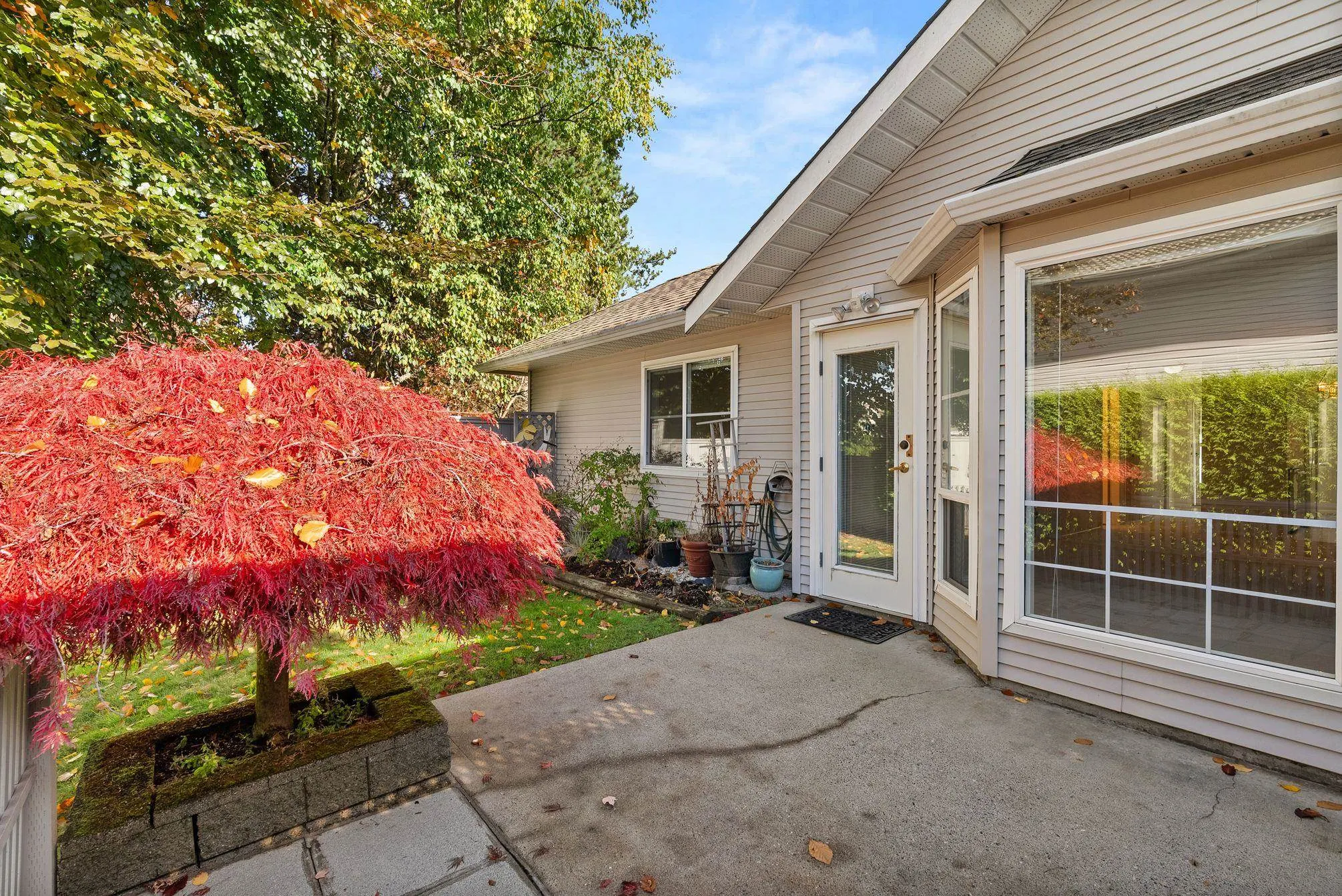 19 7127 124th Street