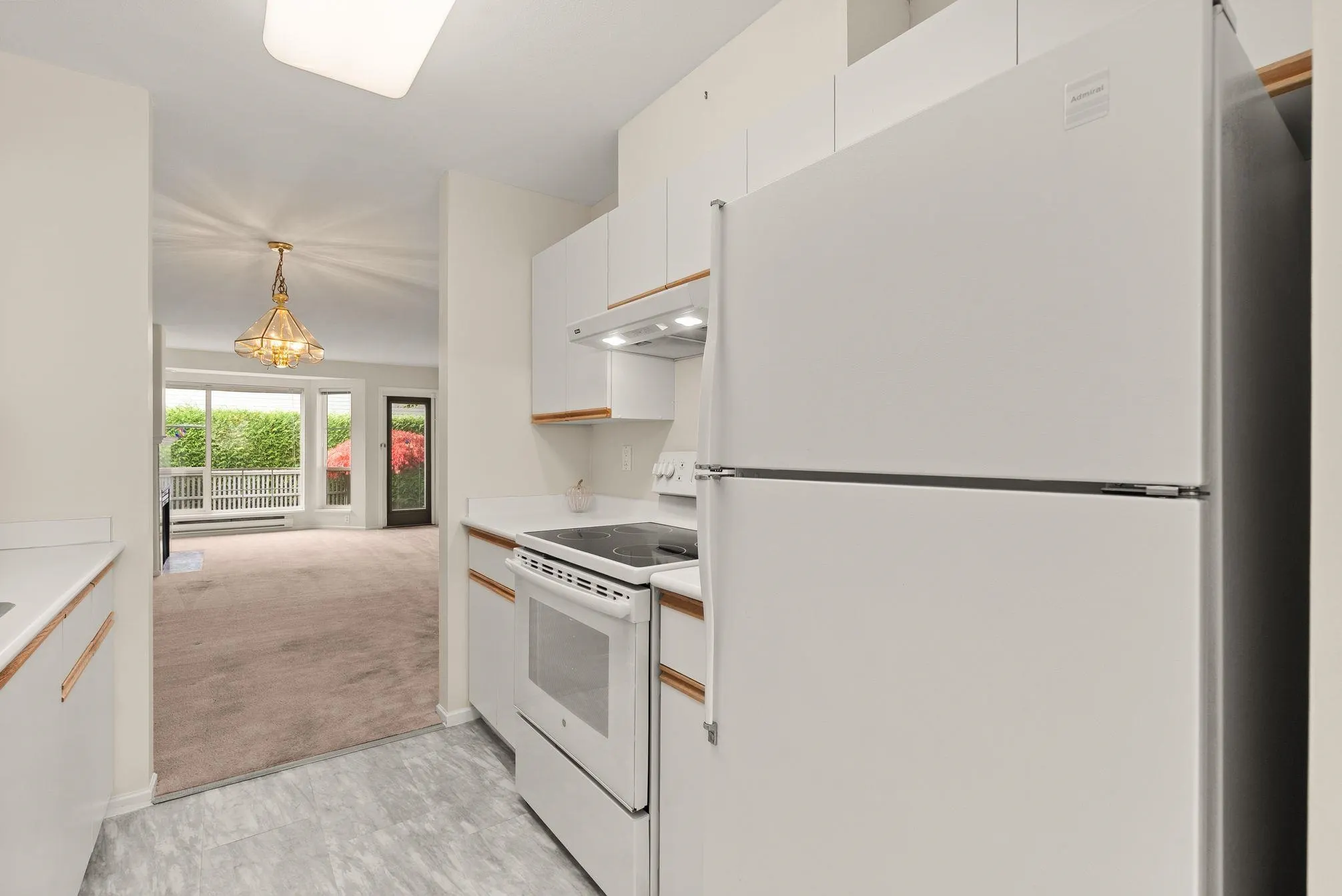 19 7127 124th Street