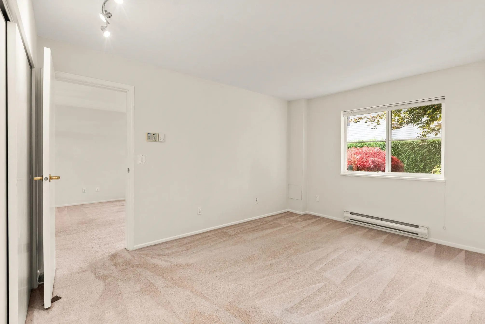 19 7127 124th Street