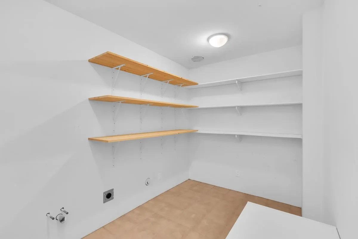 4255 St Pauls Avenue