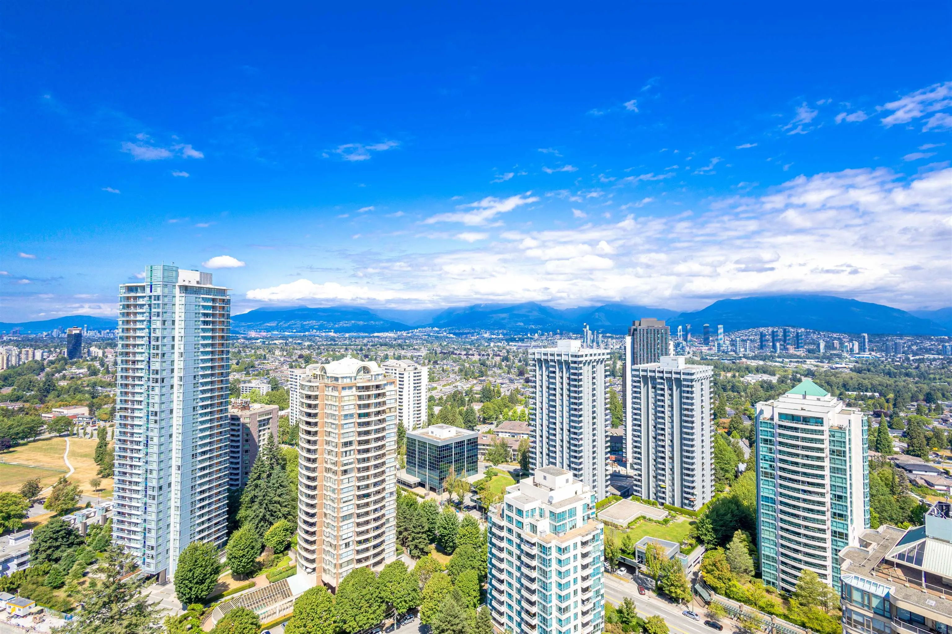 2505 5987 Wilson Avenue