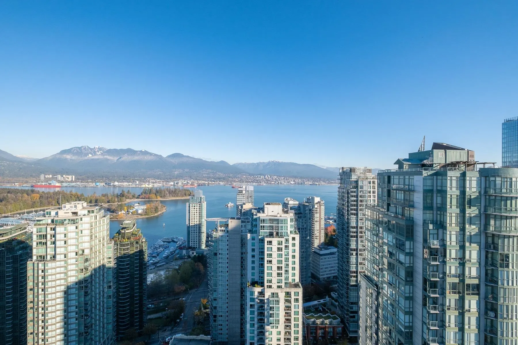 PH2 1288 W Georgia Street