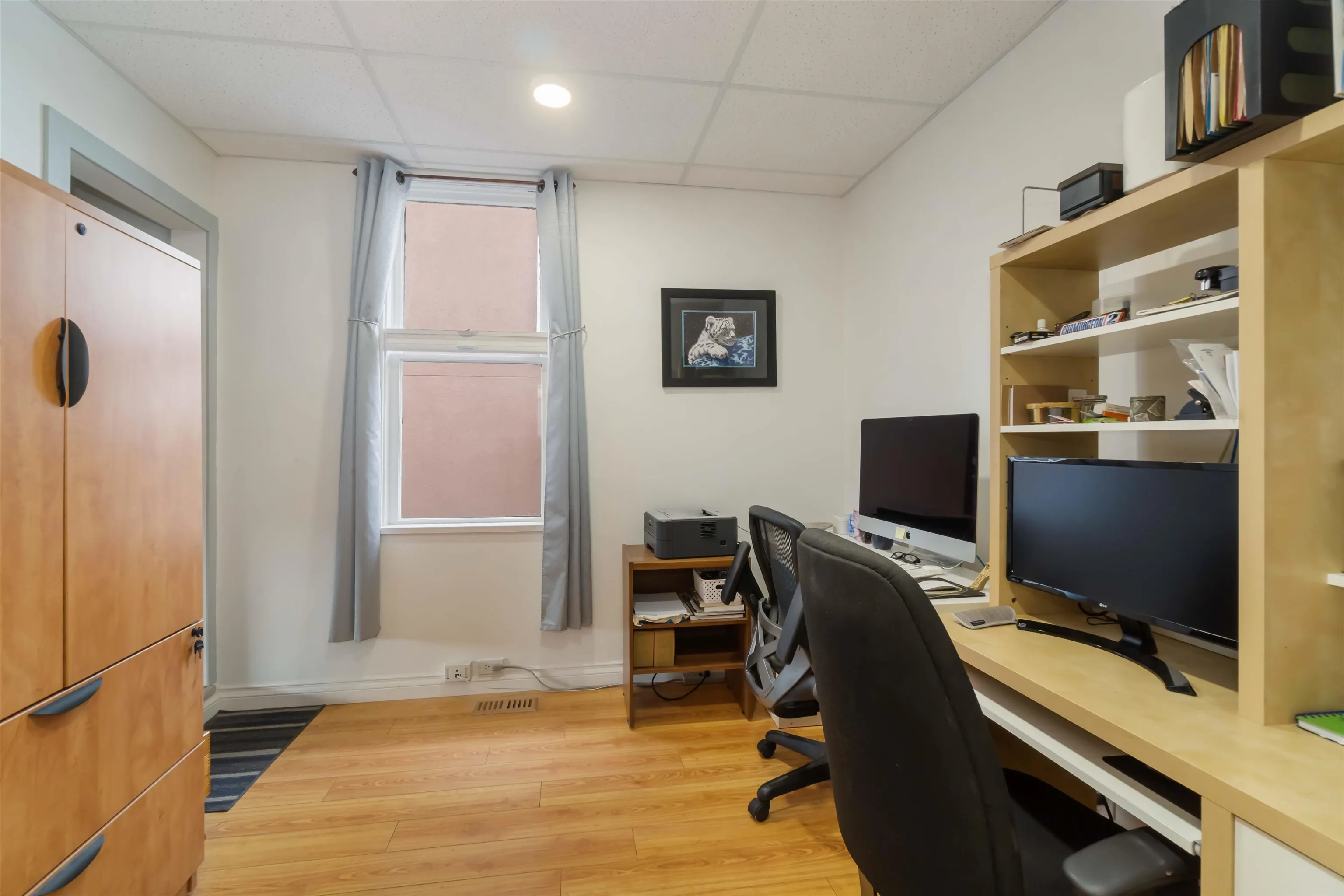 2235 East 52nd Avenue